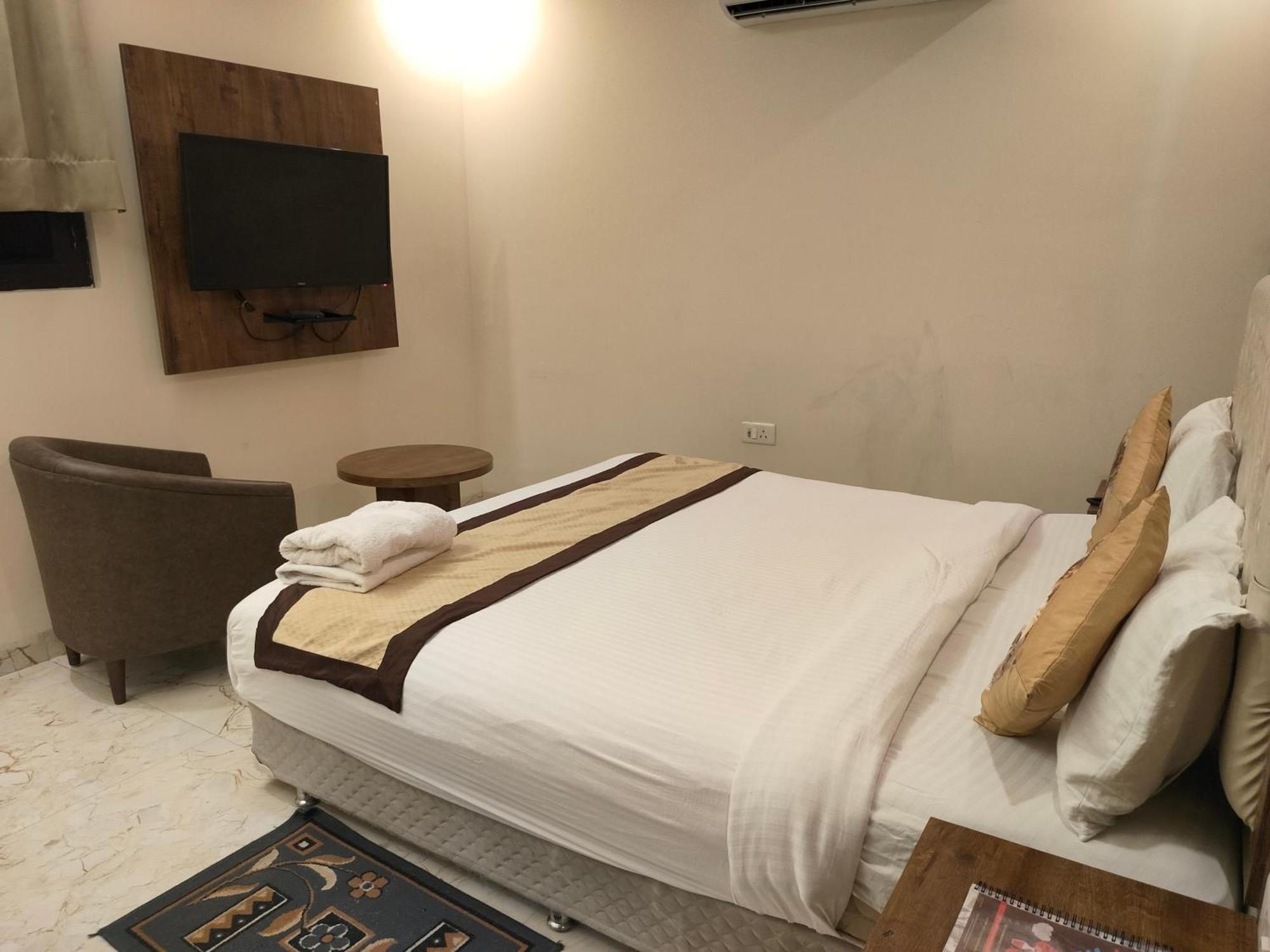 Mayda The Best Bnb Delhi