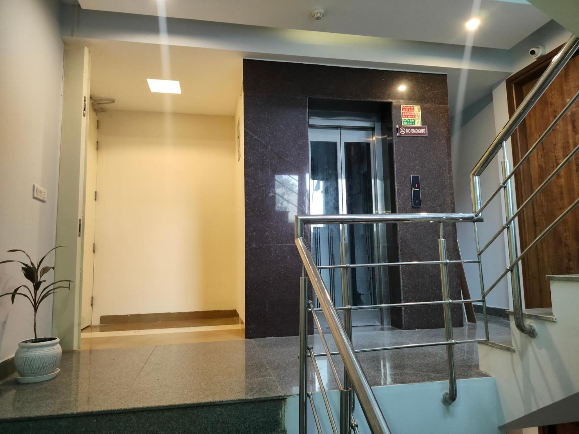 Acomodação com café da manhã  Mayda The Best Bnb Delhi