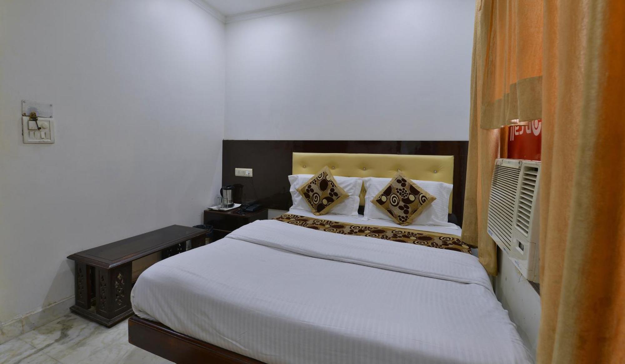Family By Pg International Hotel