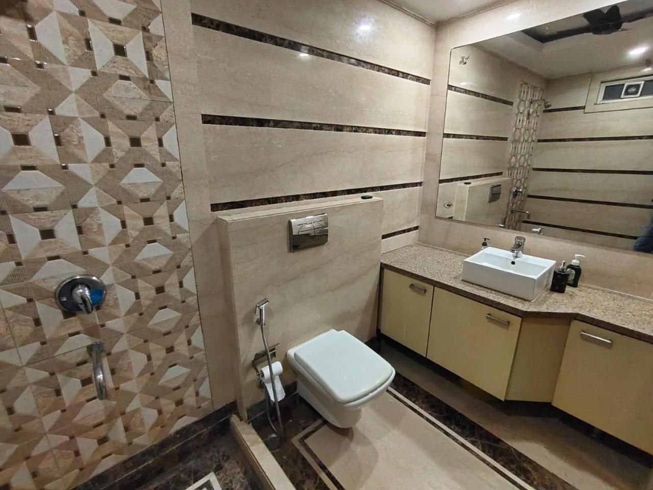 Taj Residency * New Delhi