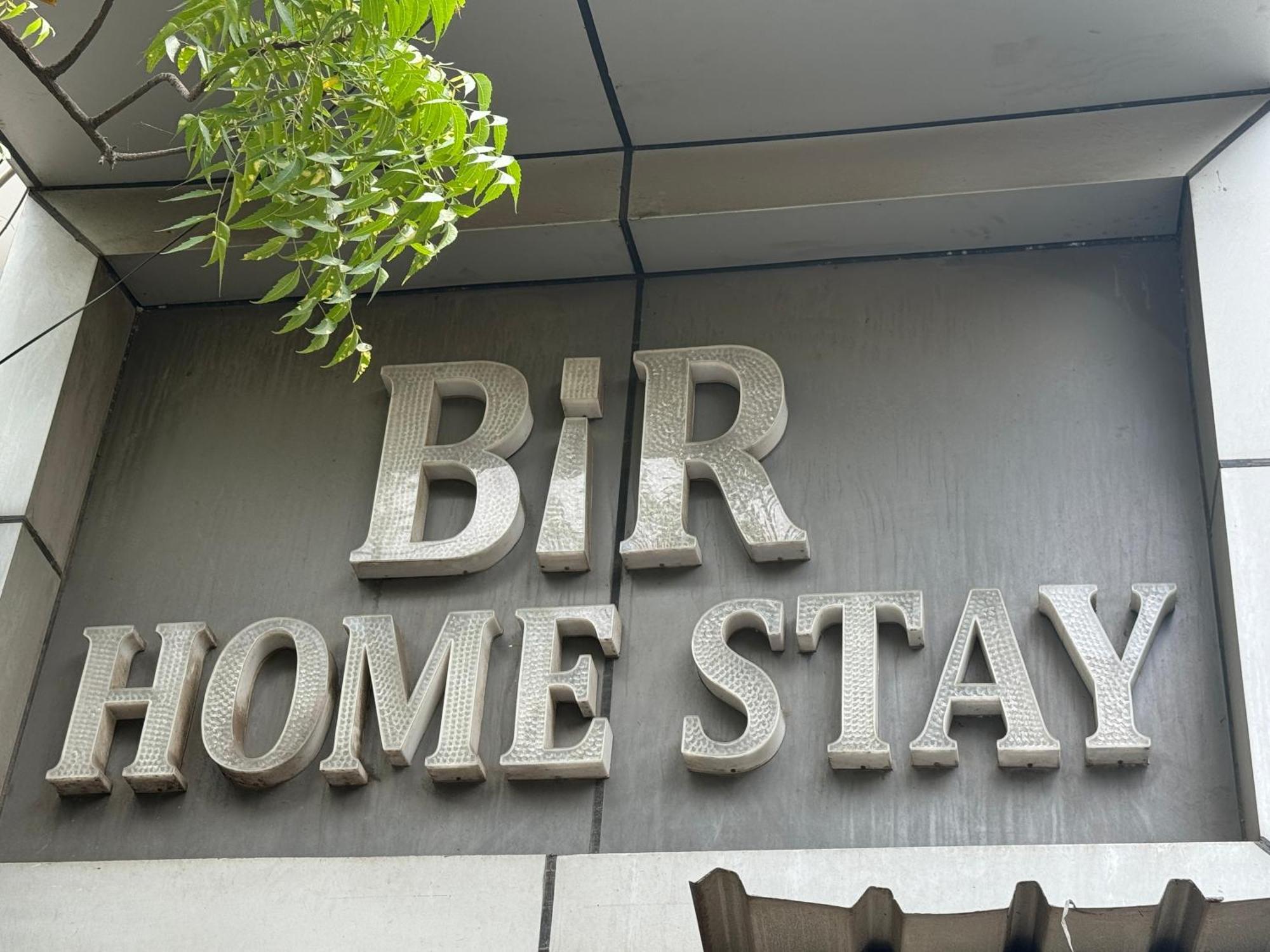 Bed & Breakfast Bir In Jangpura New Delhi