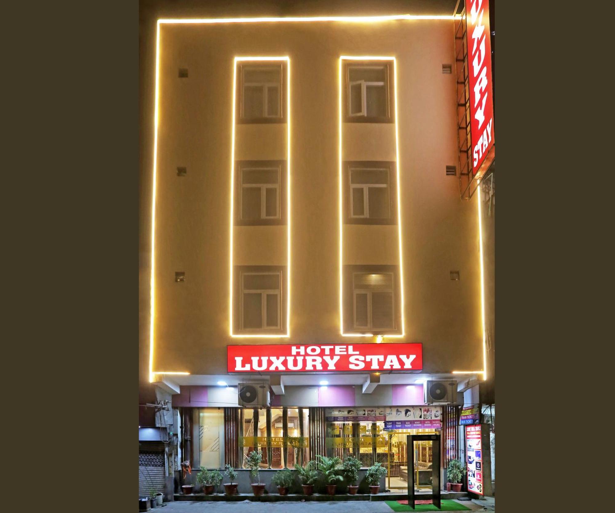 Hotel Luxury Near Igi Airport