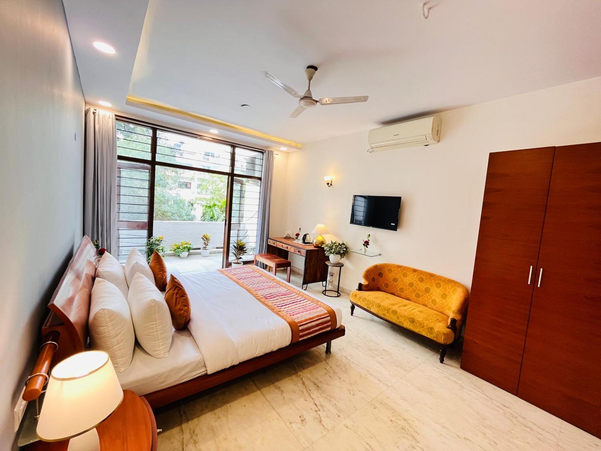 Grove Residency Hauz Khas Couple Friendly New Delhi