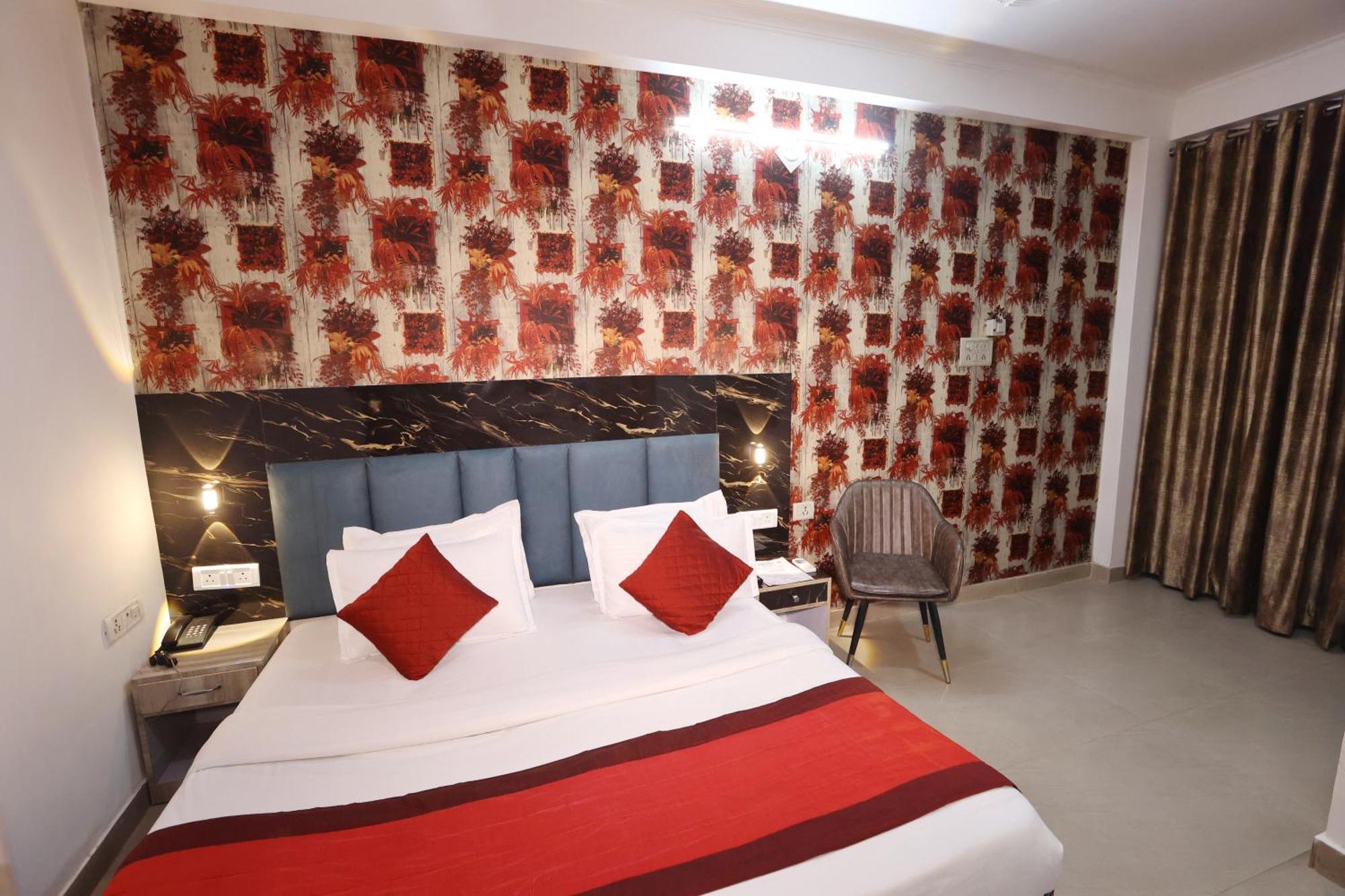 Hotel Popular Delhi Airport New Delhi