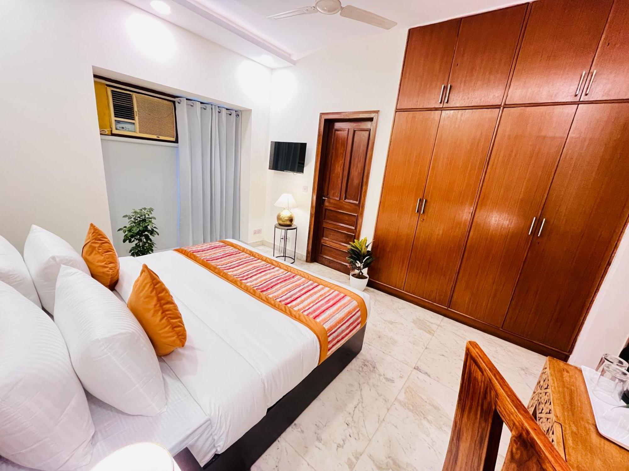 Grove Residency Hauz Khas Couple Friendly