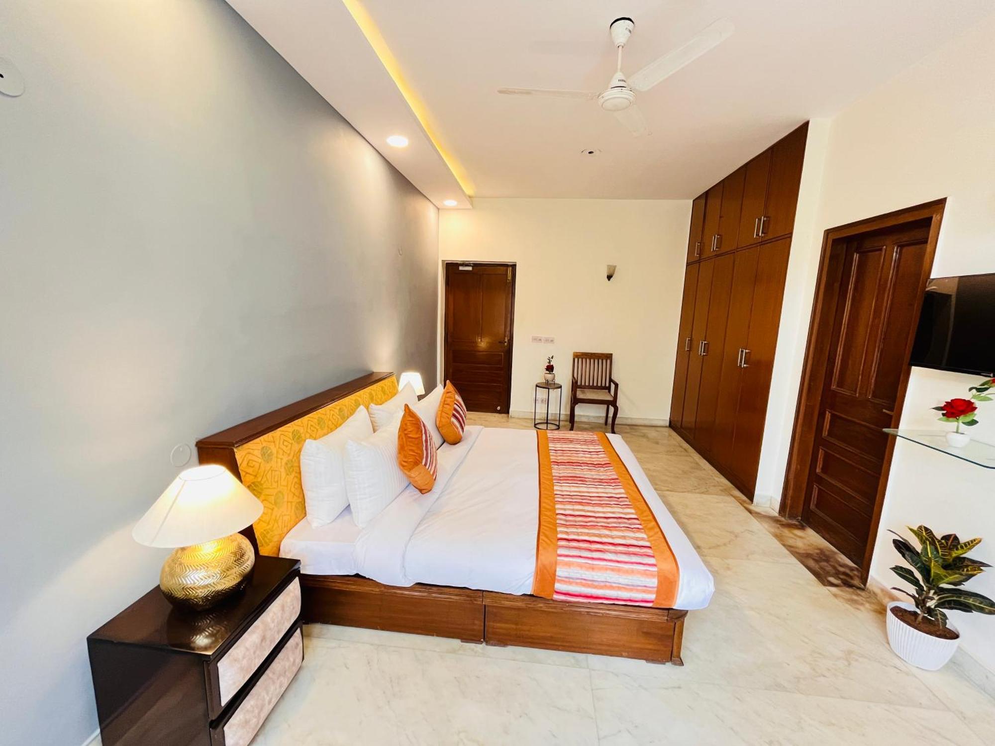 Grove Residency Hauz Khas Couple Friendly