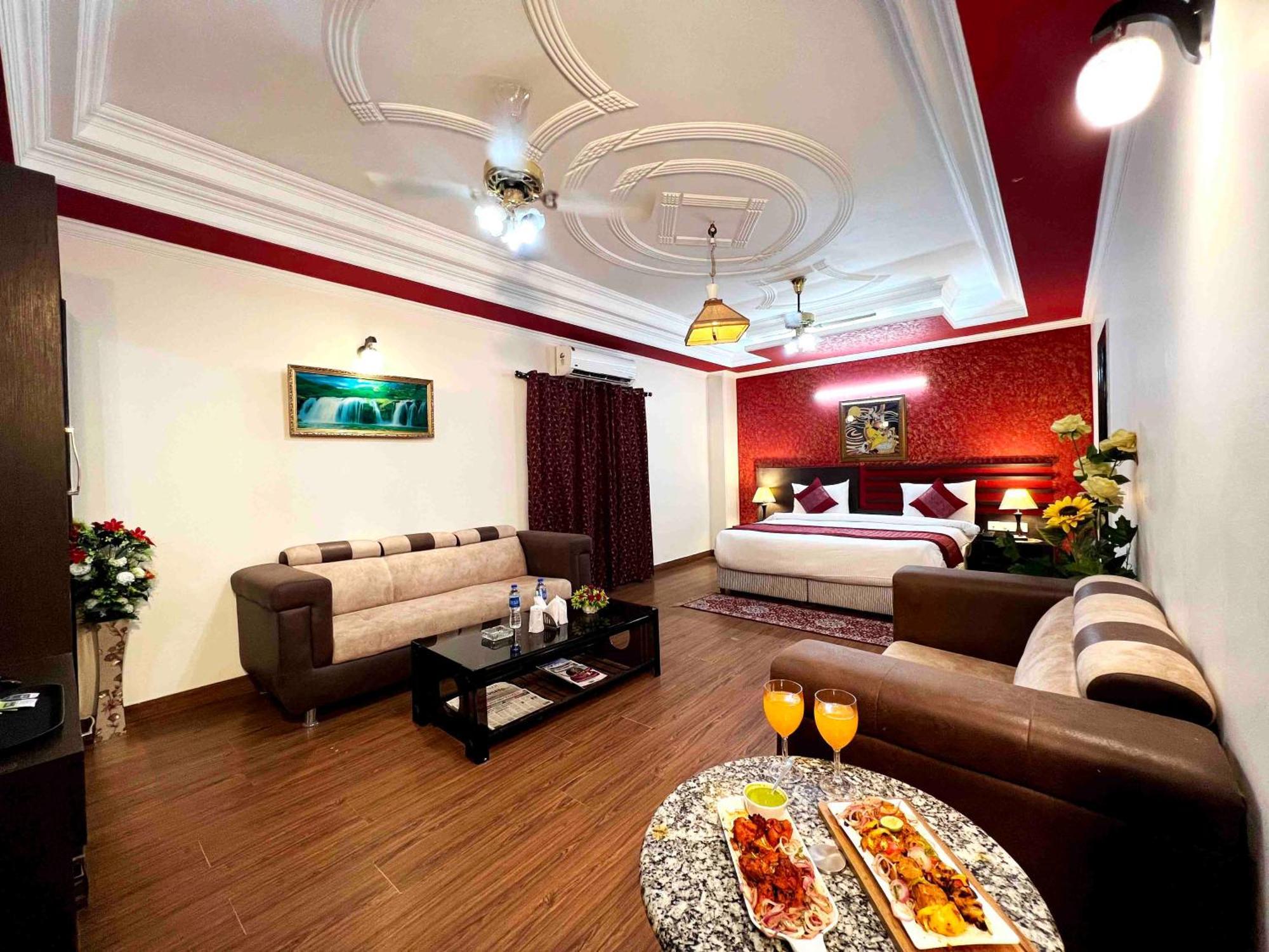 Hotel Airport The Grand Shoba