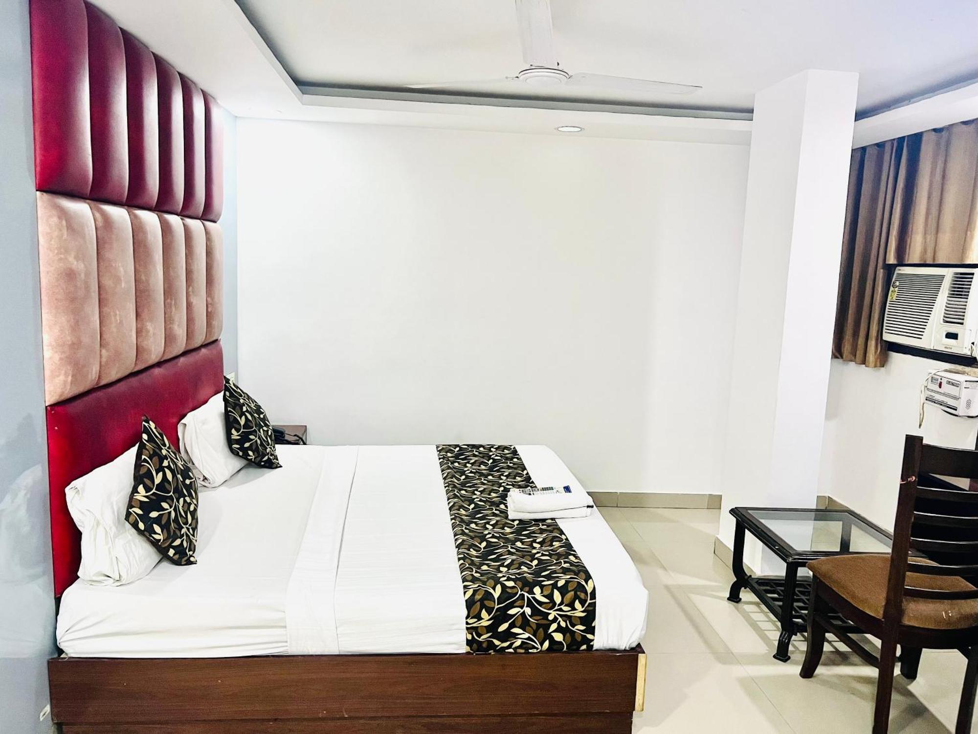 Hotel Hotel