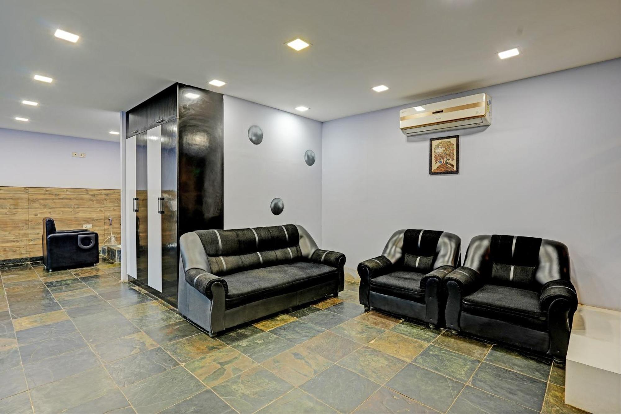 Hotel Grand Tark Plaza Near Delhi Airport New Delhi