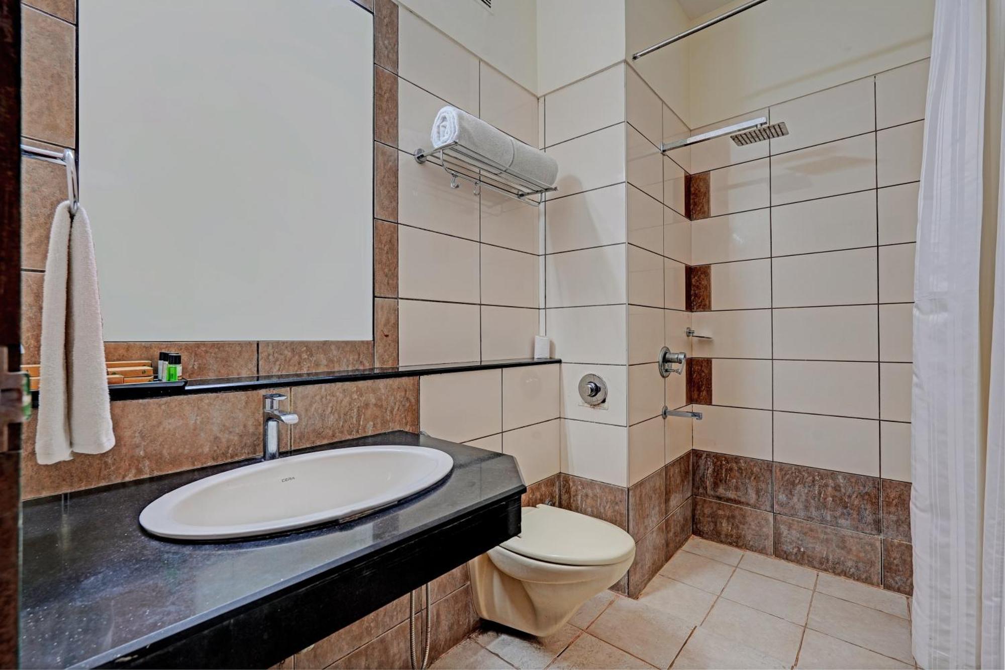Grand Tark Plaza Near Delhi Airport Hotel