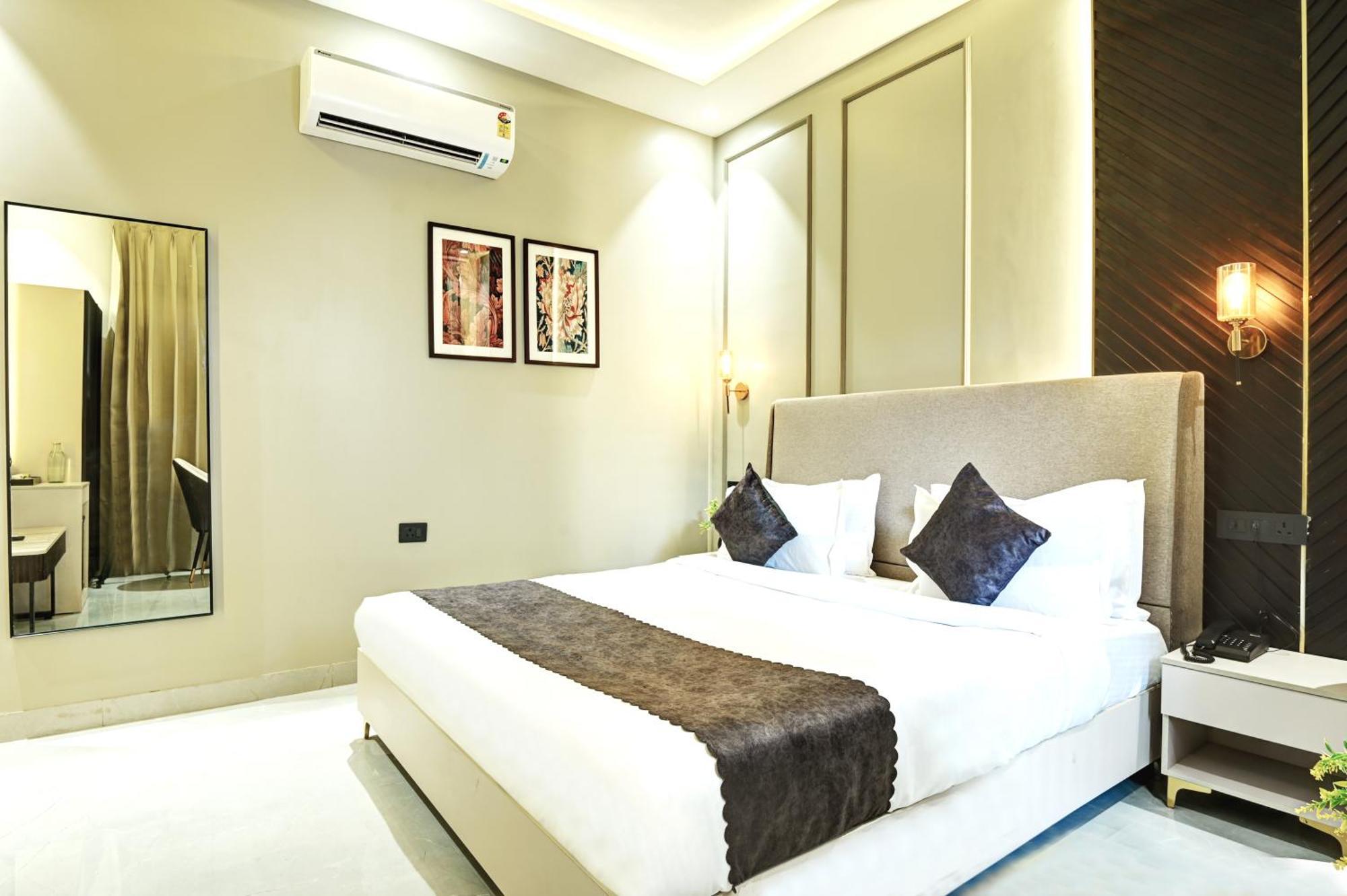 Hotel Saltstayz Olive - Pitampura