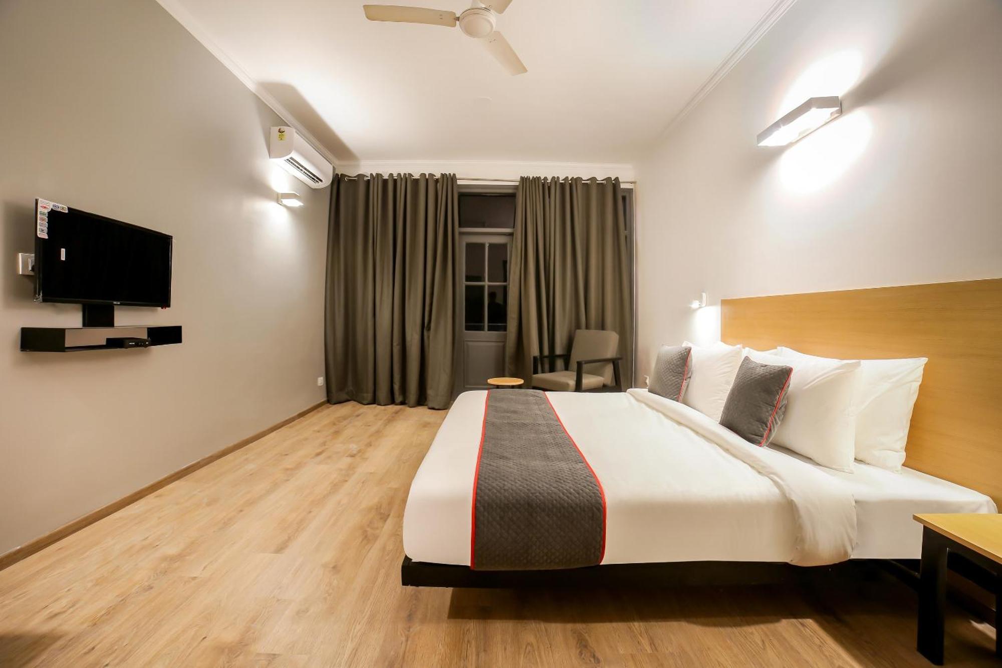 King Plaza Near Delhi Airport Hotel New Delhi