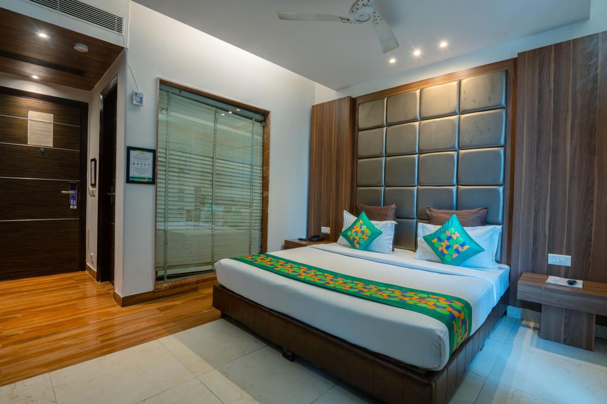 Hotel Treebo Twin Tree 3*