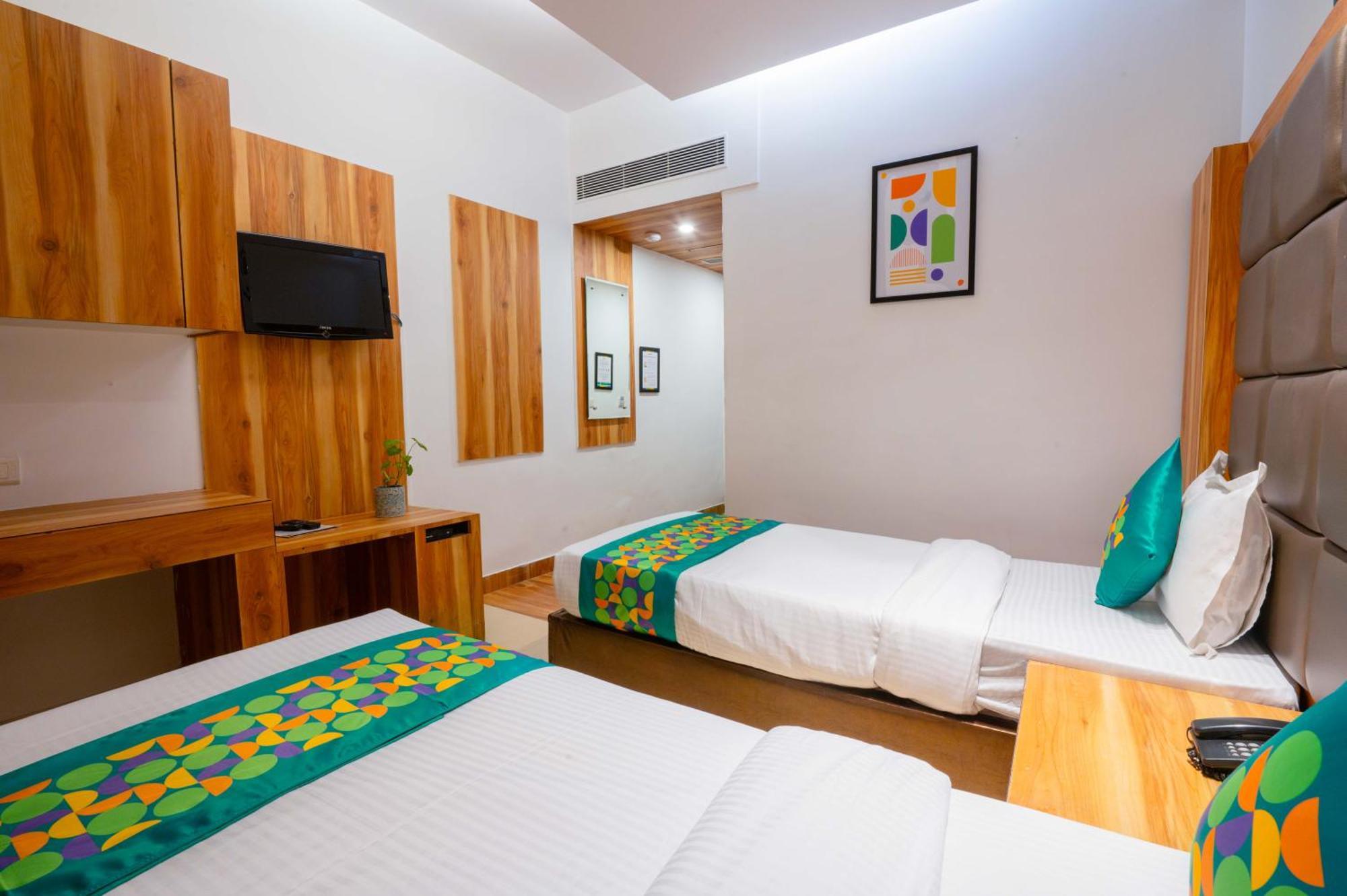 Treebo Twin Tree Hotel New Delhi