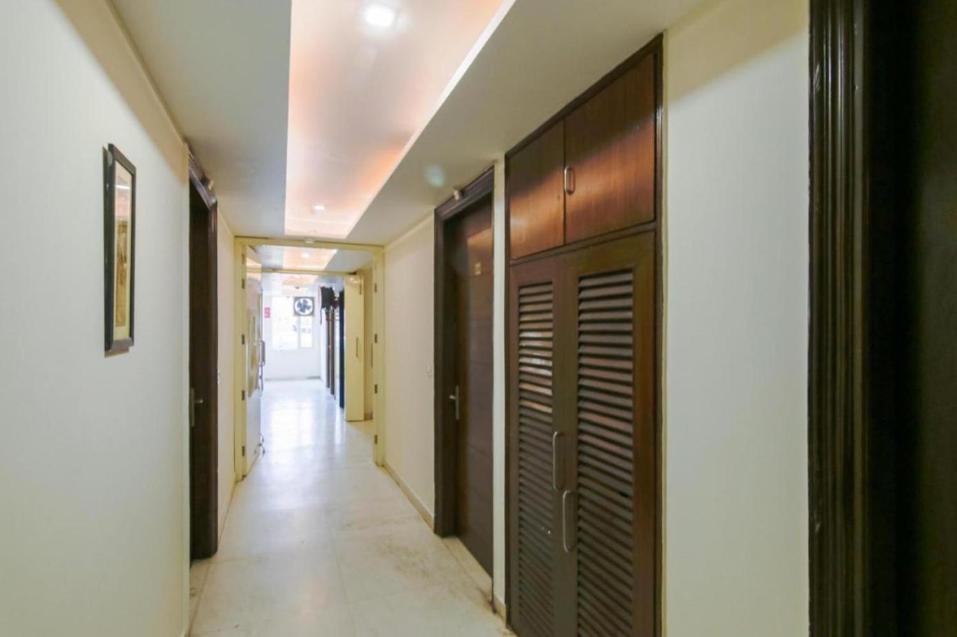 Hotel Baba Residency Near Railway Station 3*
