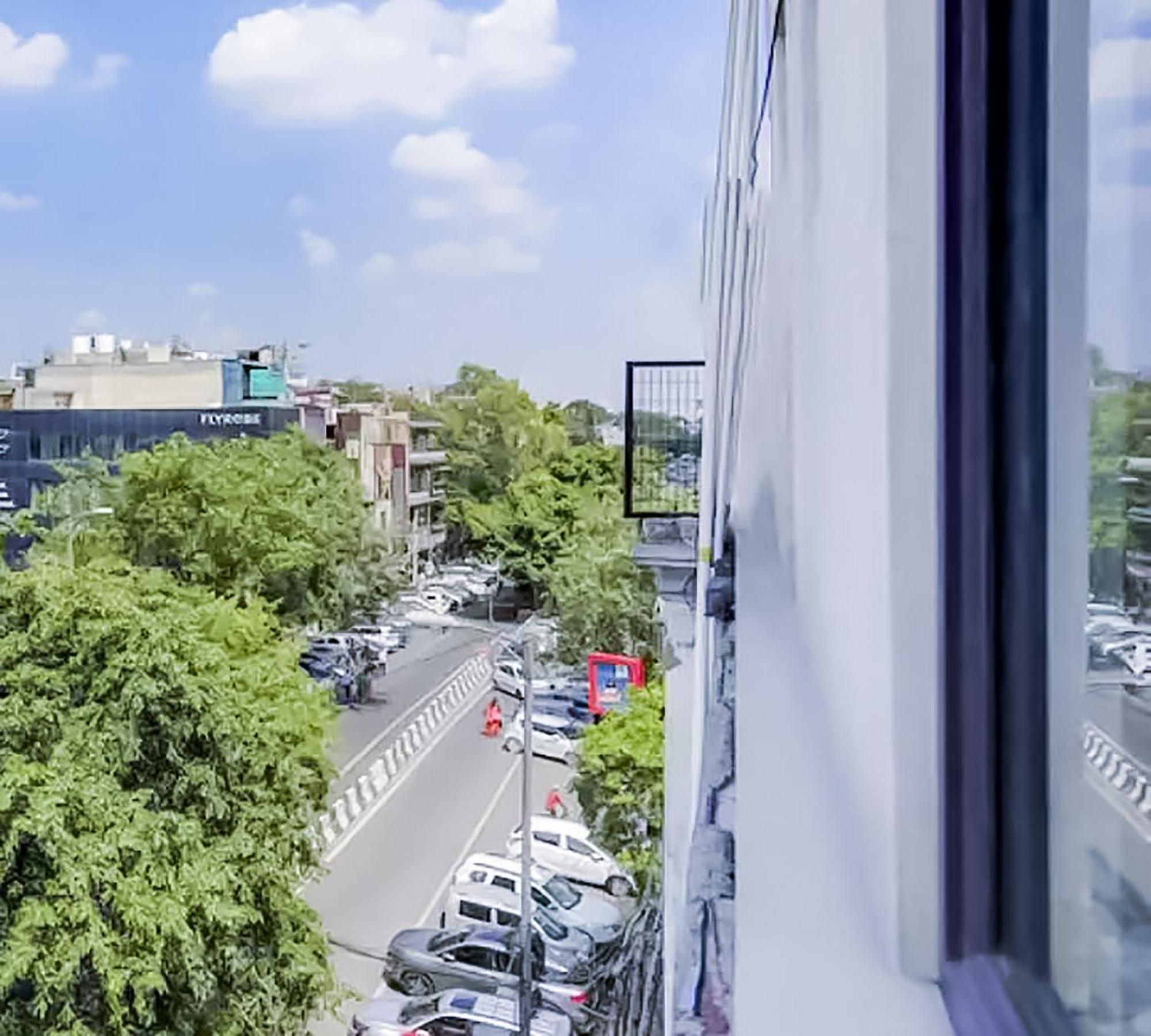 Bed & Breakfast Bliss In Lajpat Nagar