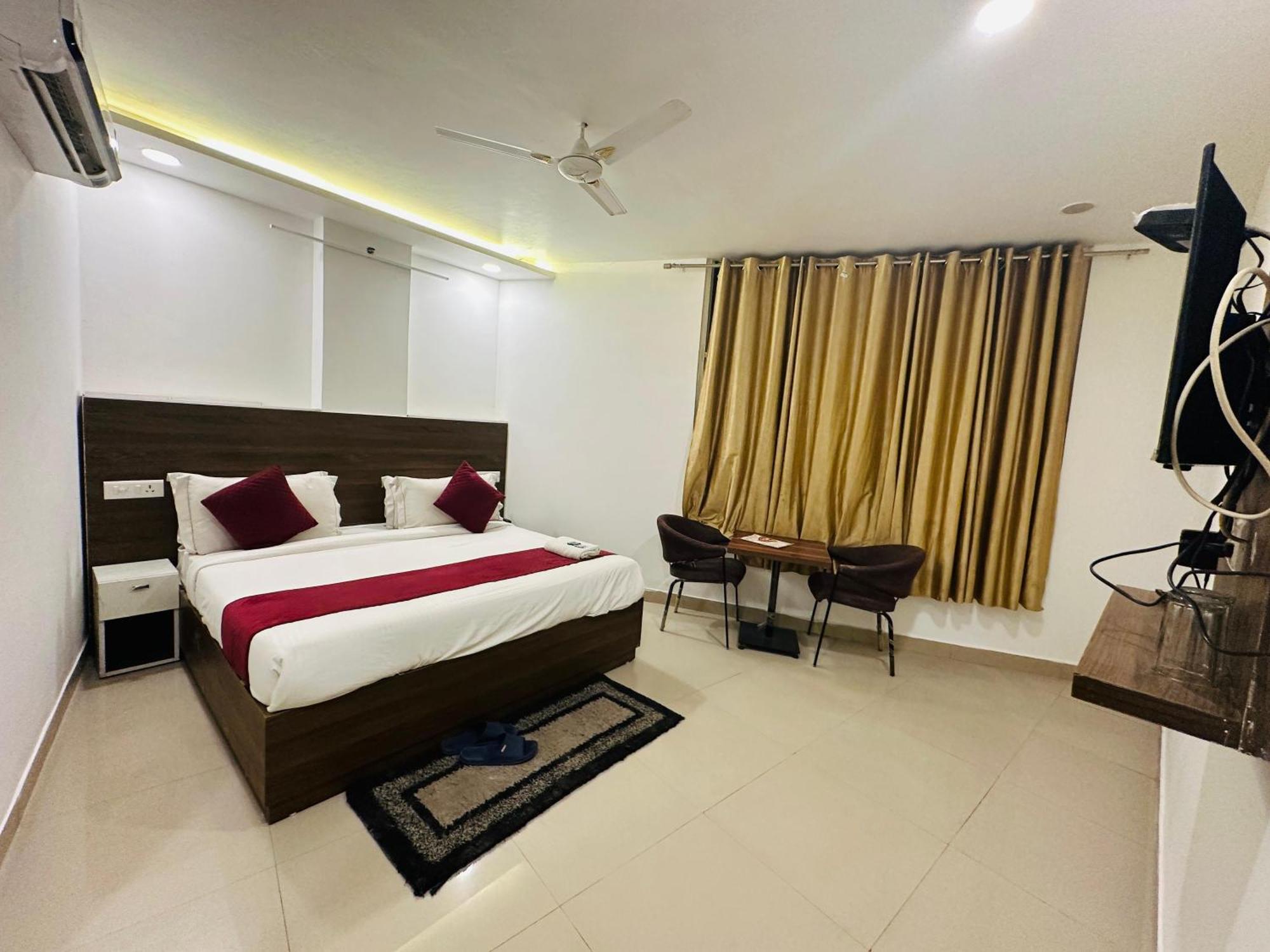 The Flight Path Hotel 3*