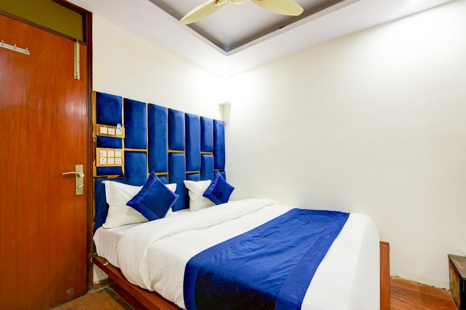 Vedant Deluxe By Singh Residency Casa de hóspedes *