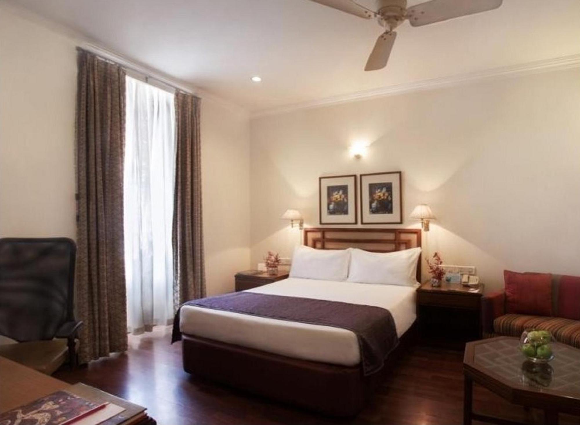 Ambassador, - Ihcl Seleqtions Hotel