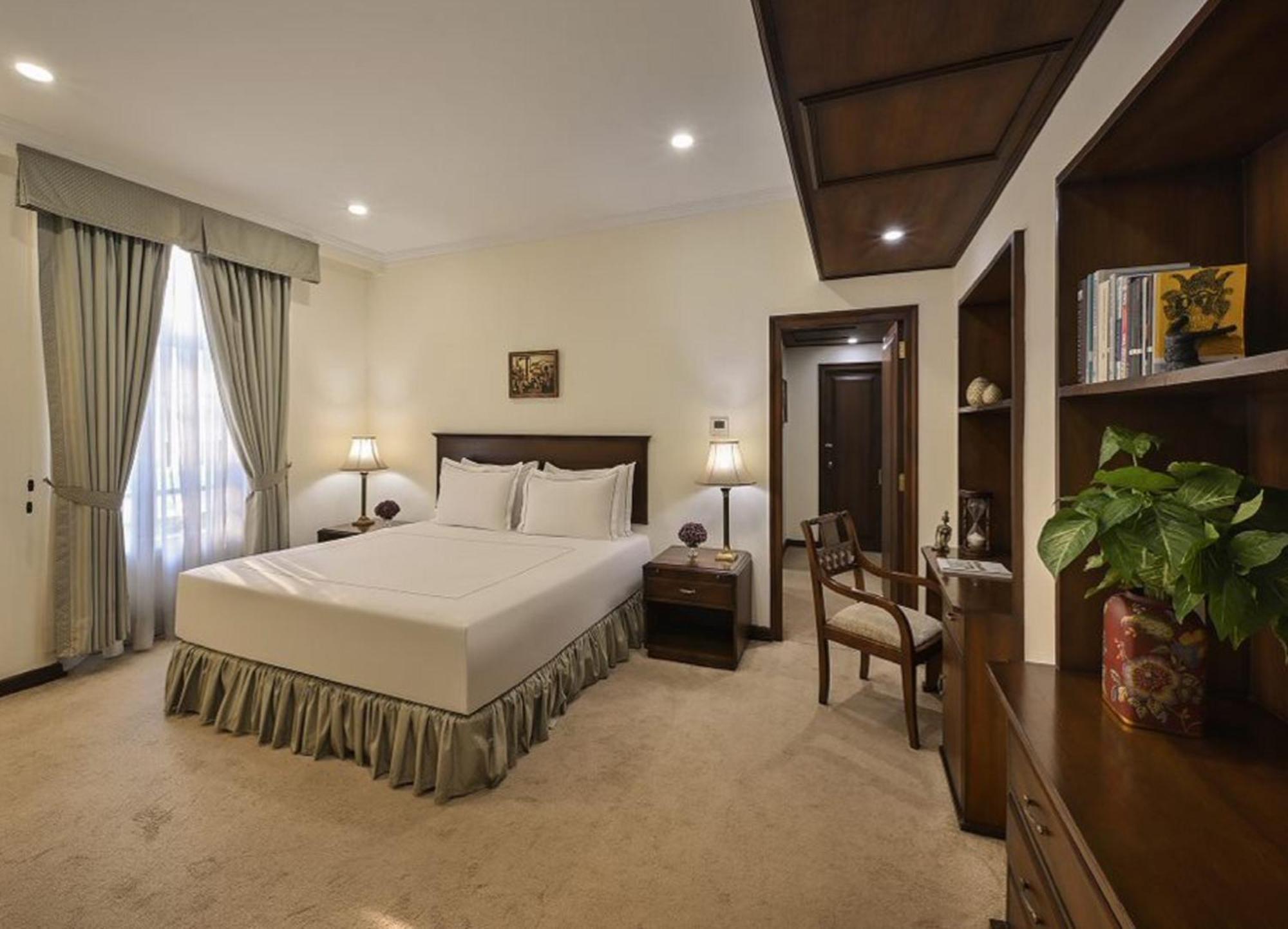 Hotel Ambassador, - Ihcl Seleqtions