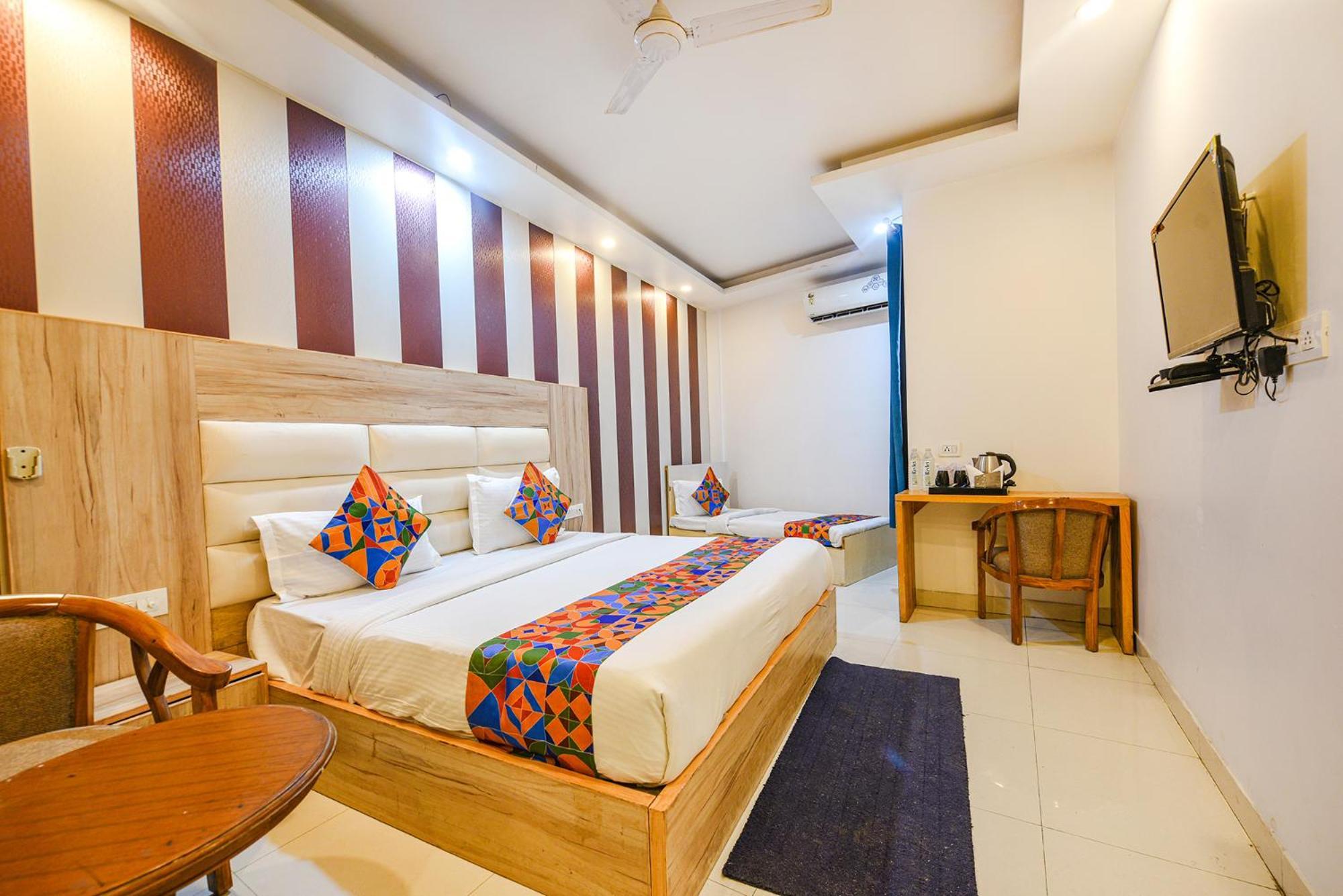 Fabhotel Aman Near Igi Airport Hotel 3*