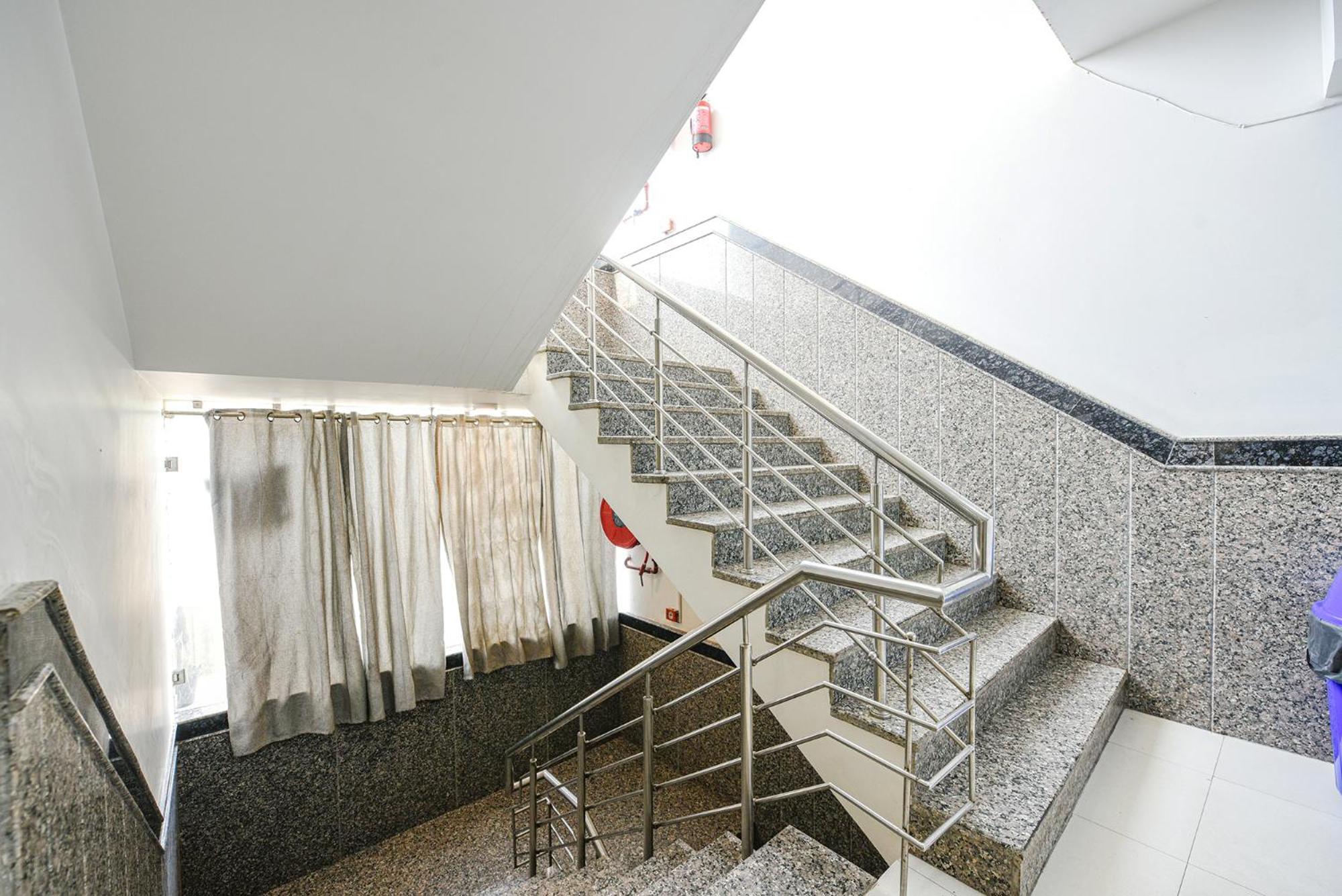 Fabhotel Aman Near Igi Airport Hotel Nova Deli