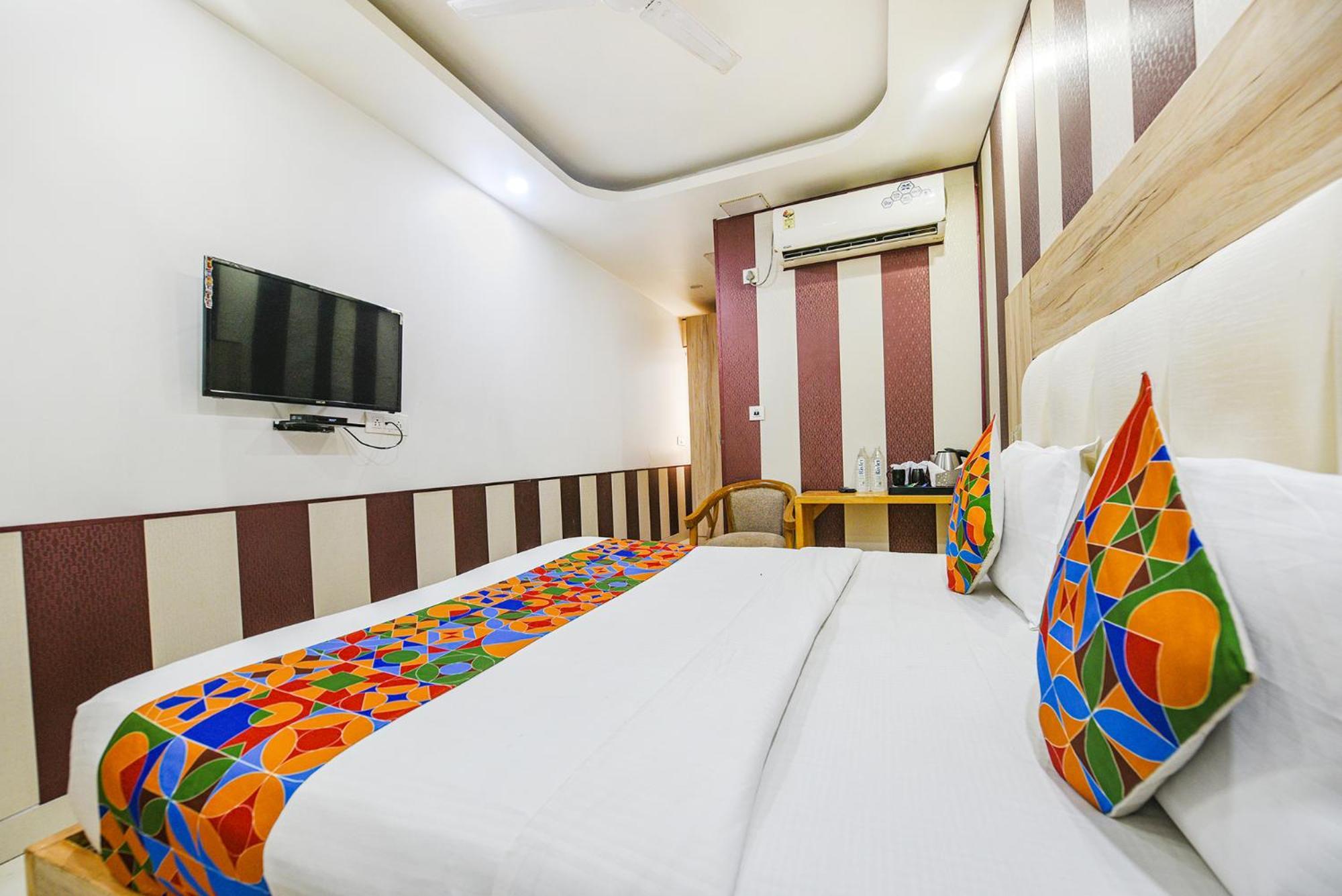Fabhotel Aman Near Igi Airport Hotel 3*