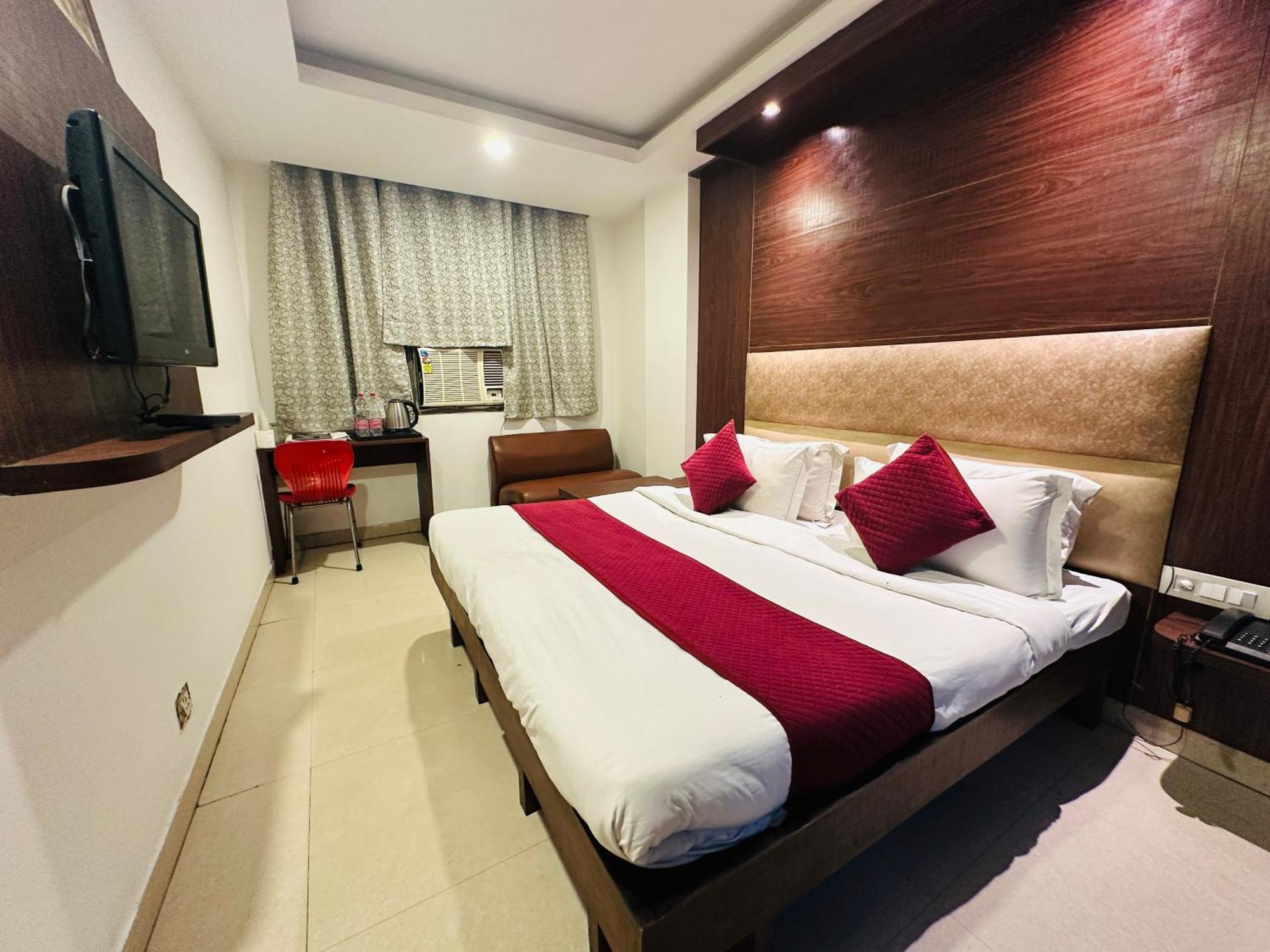 Hotel The Flight Path New Delhi