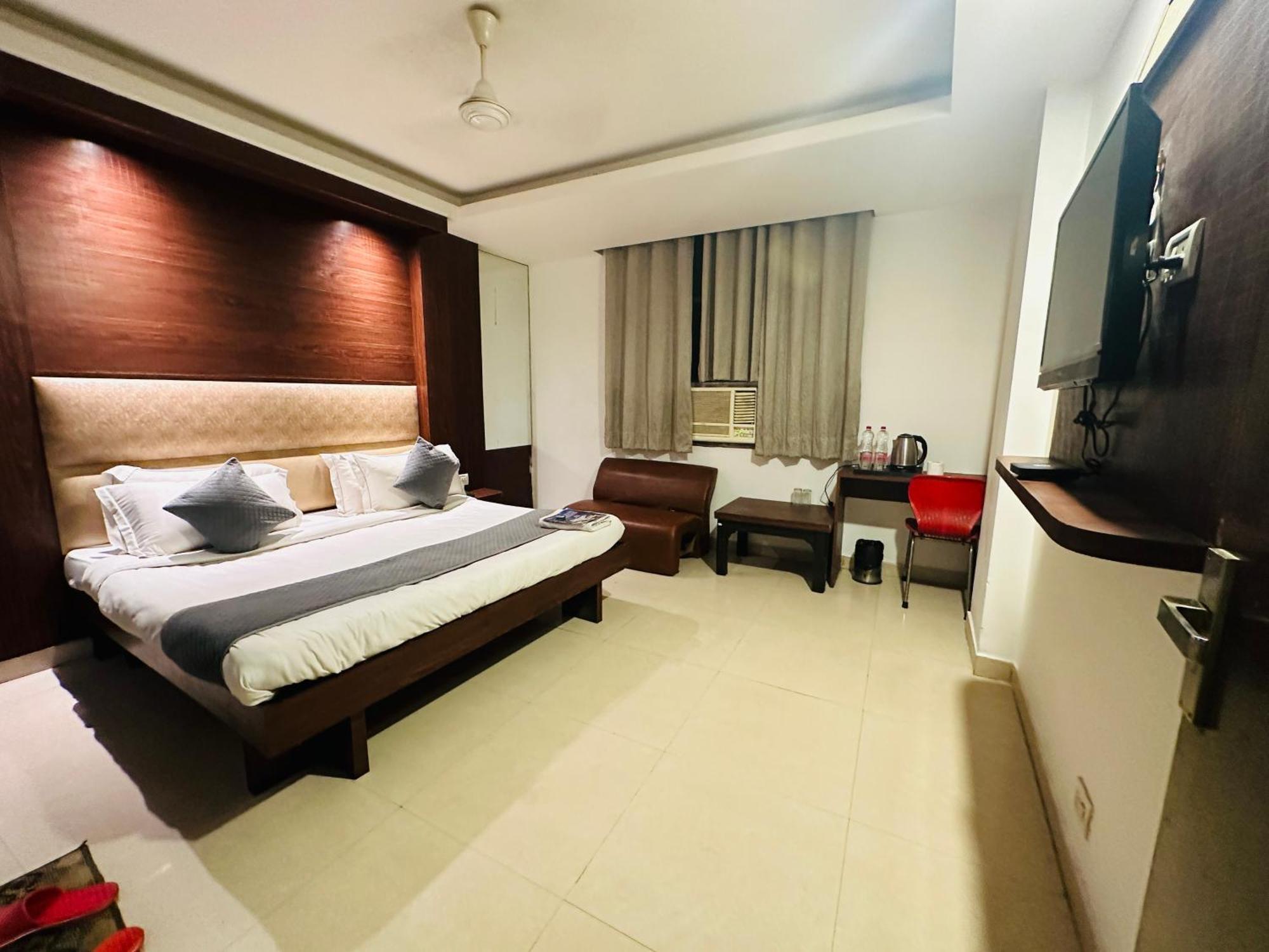 Hotel The Flight Path New Delhi