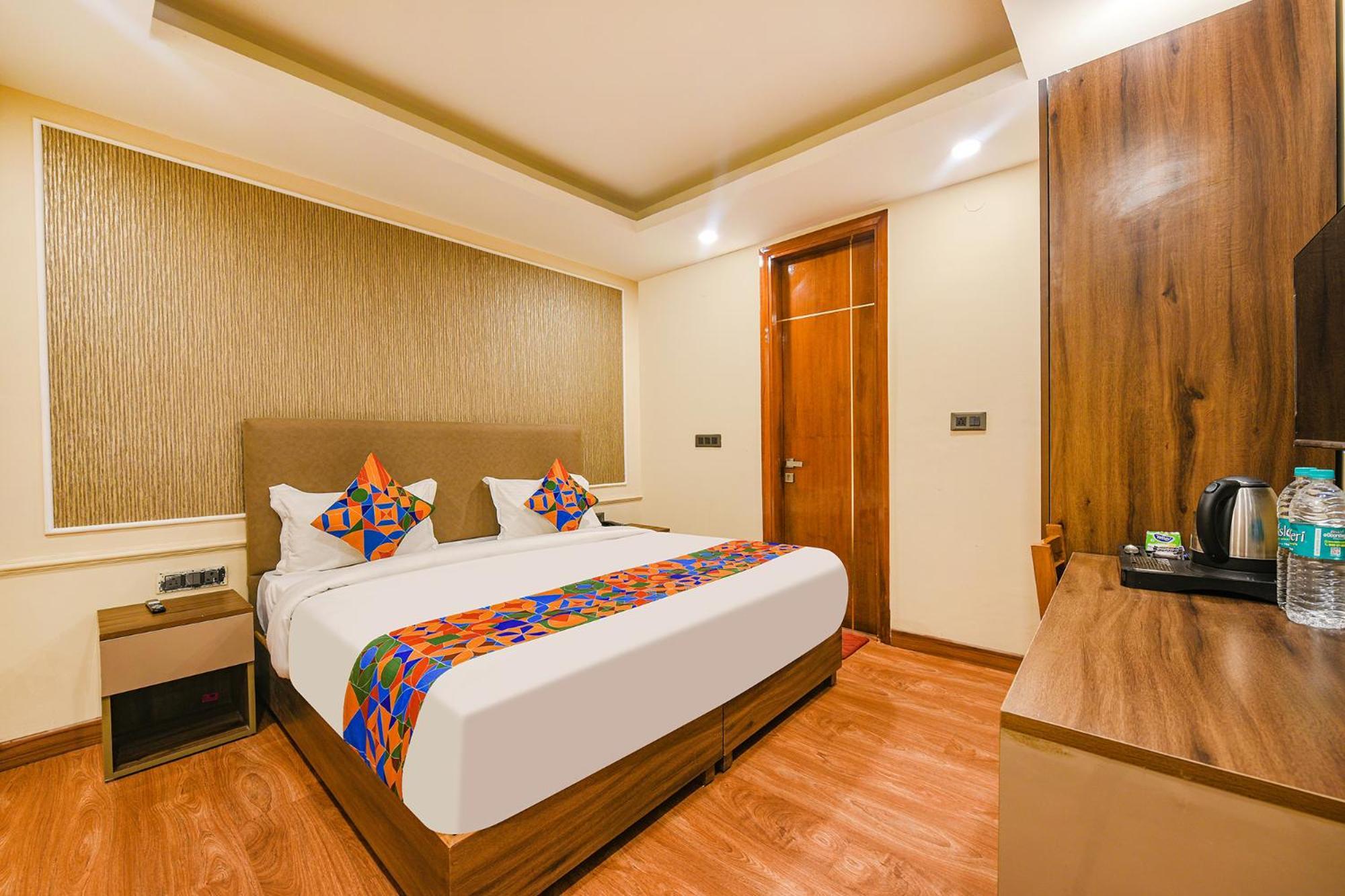Hotel Fabhotel Prime Blest Park Near Yashobhoomi Convention Centre New Delhi