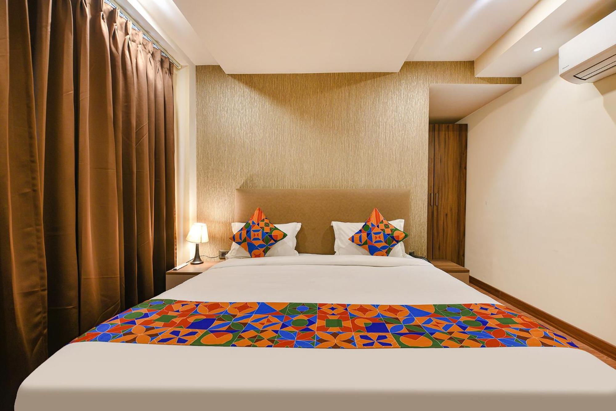 Fabhotel Prime Blest Park Near Yashobhoomi Convention Centre 3* New Delhi