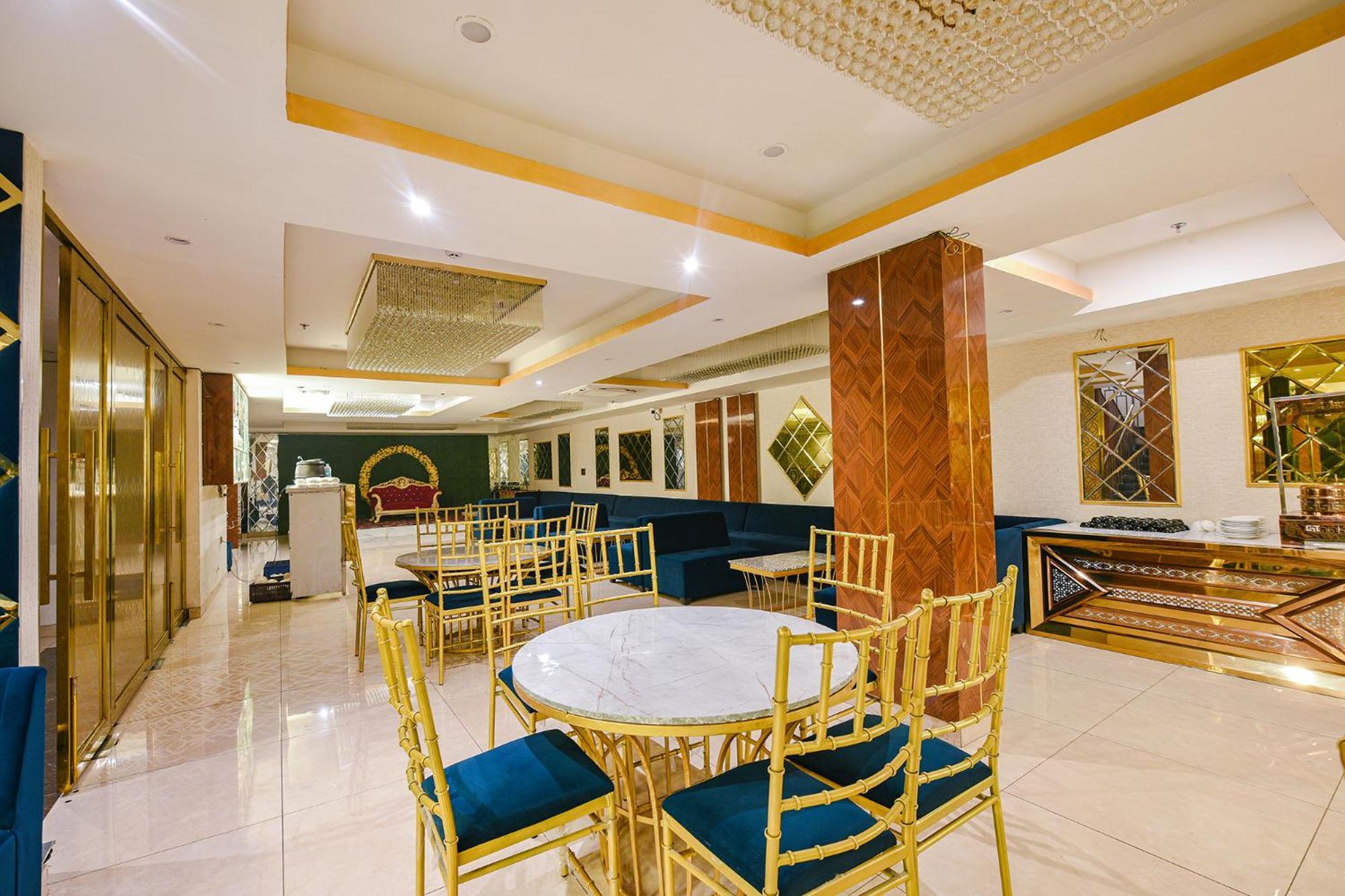 Fabhotel Prime Blest Park Near Yashobhoomi Convention Centre Hotel 3*