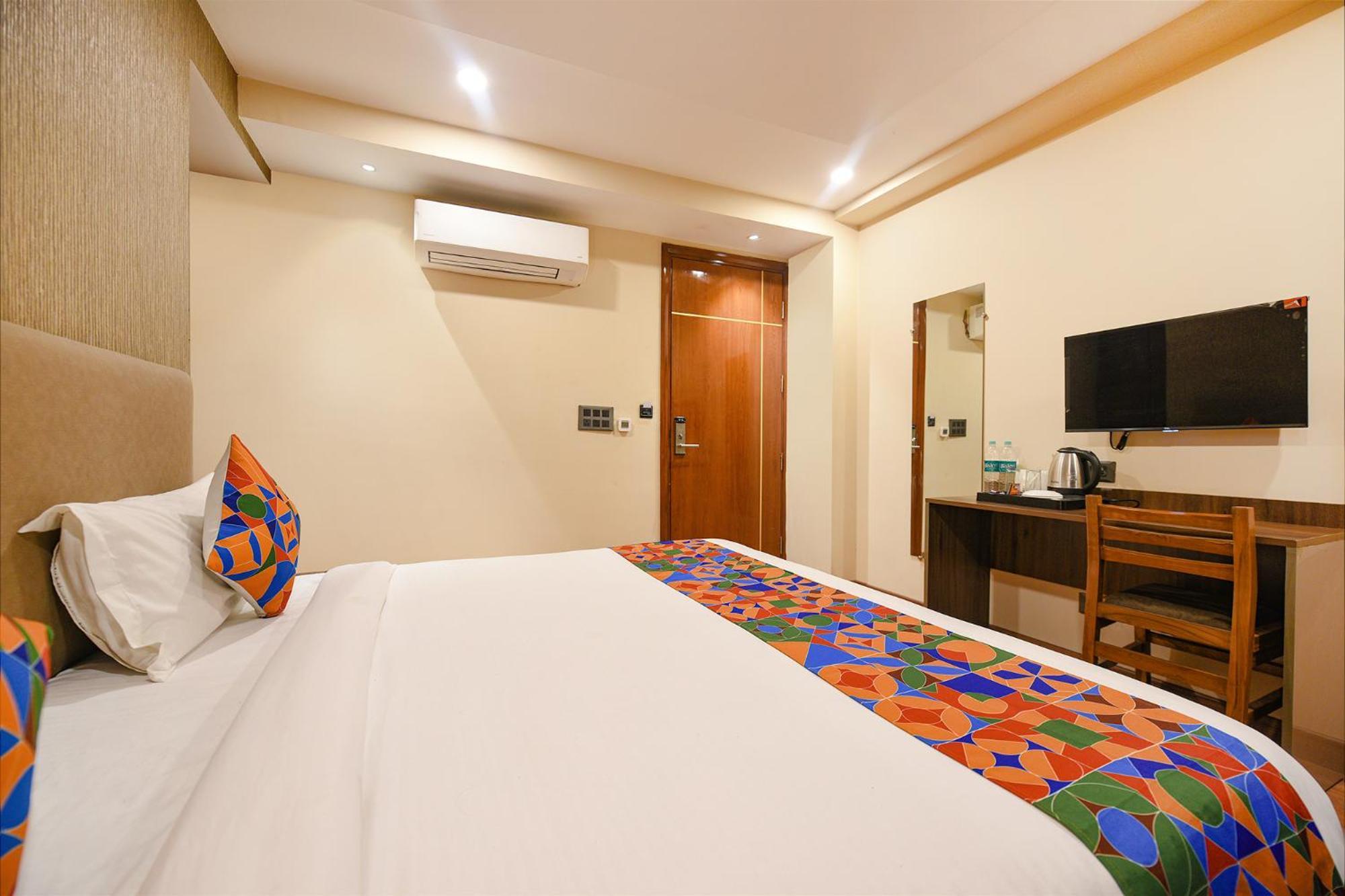 Fabhotel Prime Blest Park Near Yashobhoomi Convention Centre 3* New Delhi