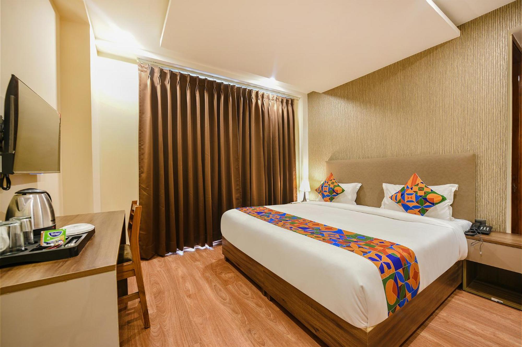 Hotel Fabhotel Prime Blest Park Near Yashobhoomi Convention Centre New Delhi