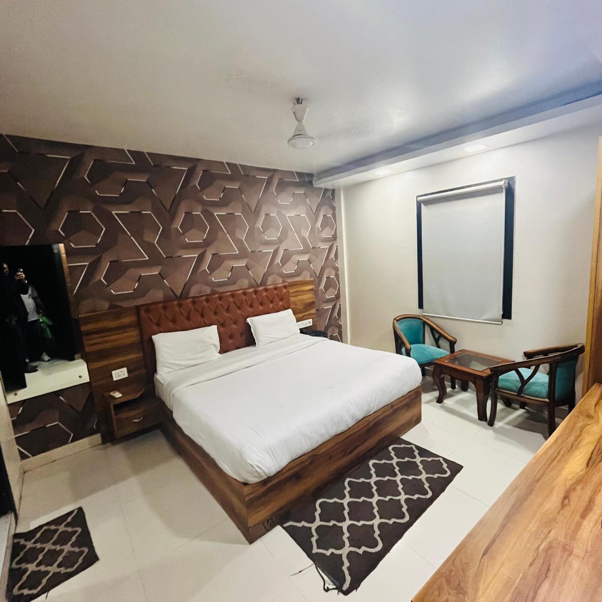 Apollyon Homestay Homestay *