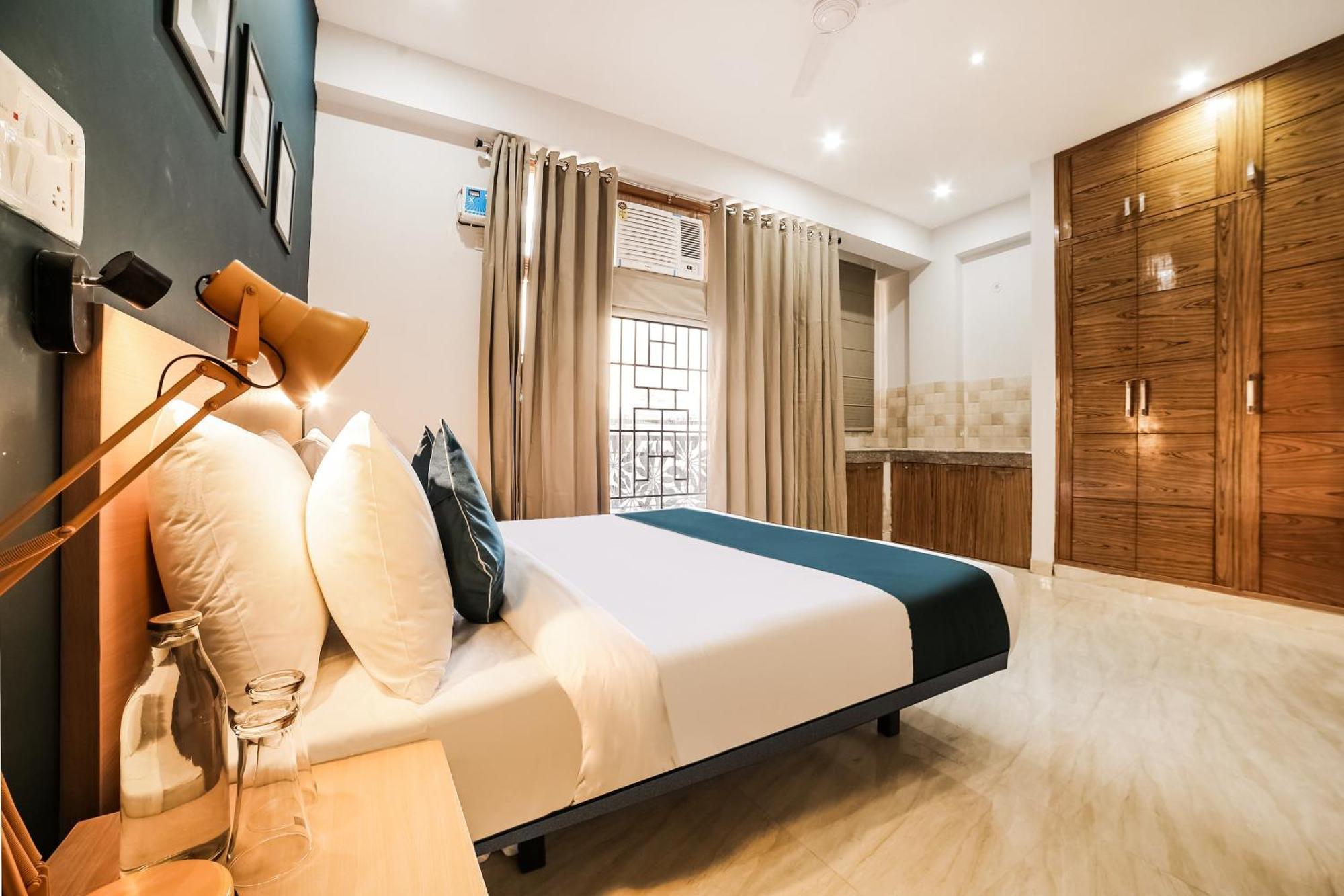Hotel O Heaven Near Qutab Minar Metro Station