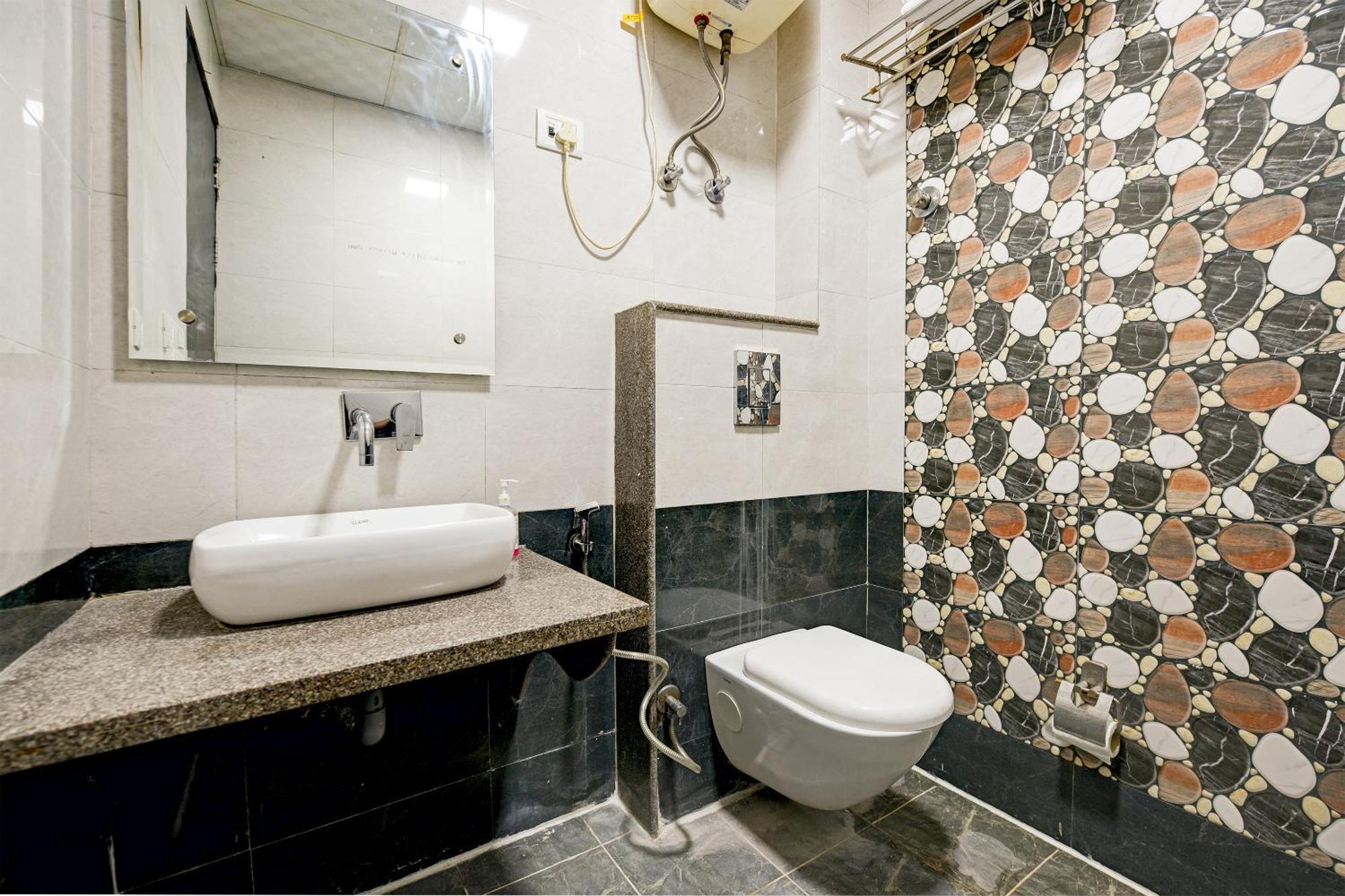 Bellwood Near Delhi Airport Hotel New Delhi
