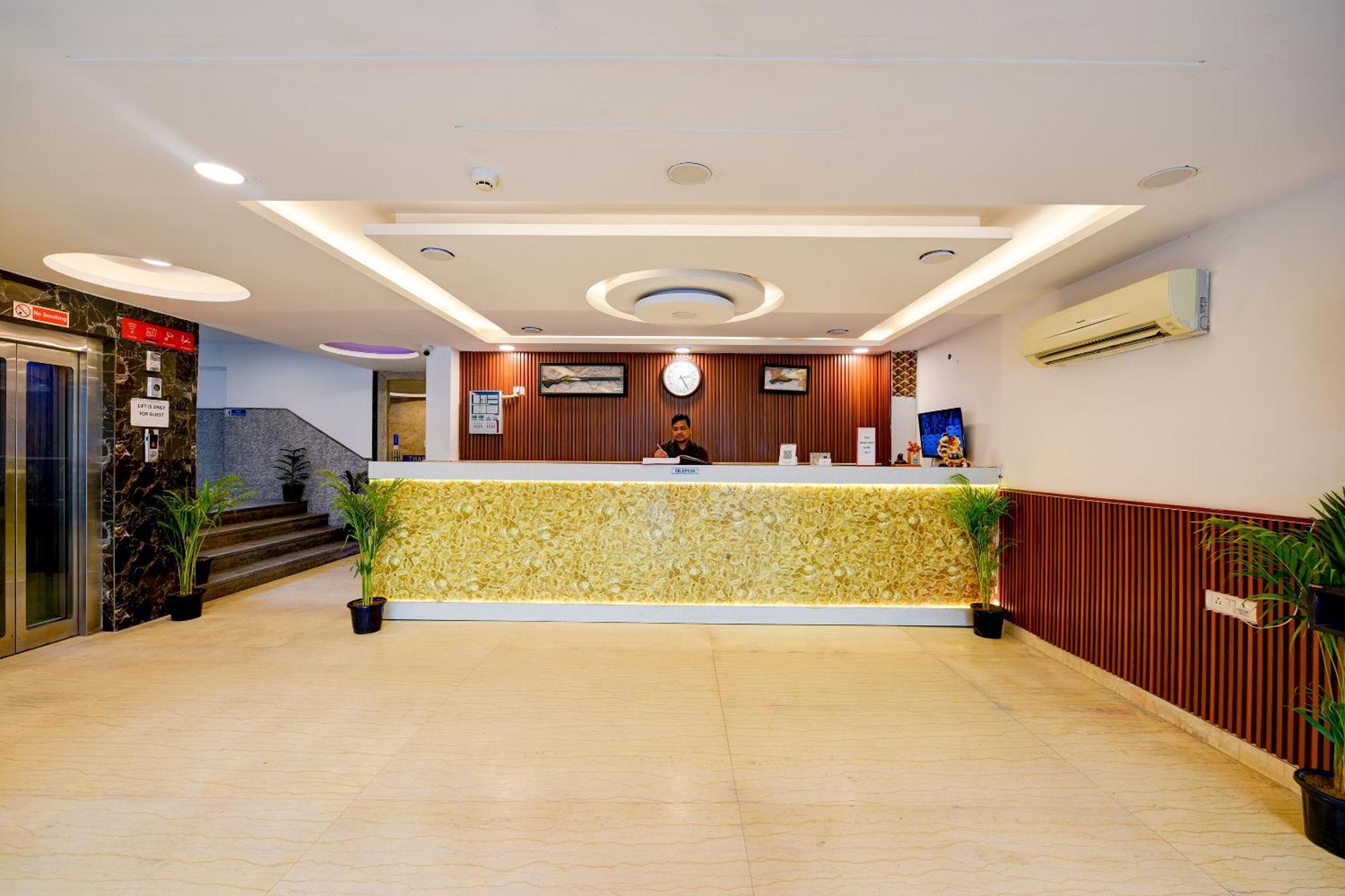 Bellwood Near Delhi Airport Hotel New Delhi