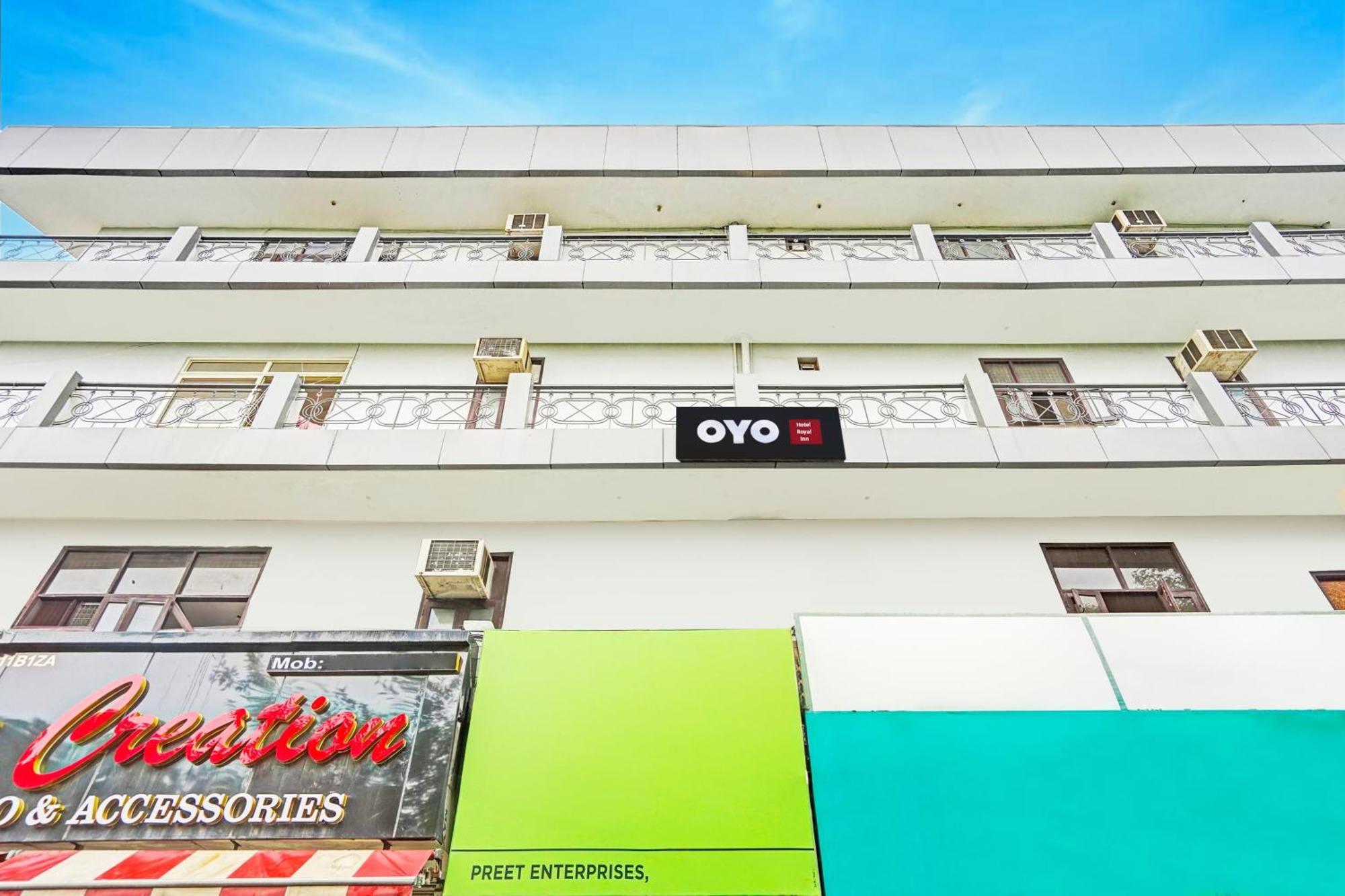 O Royal Hotel *