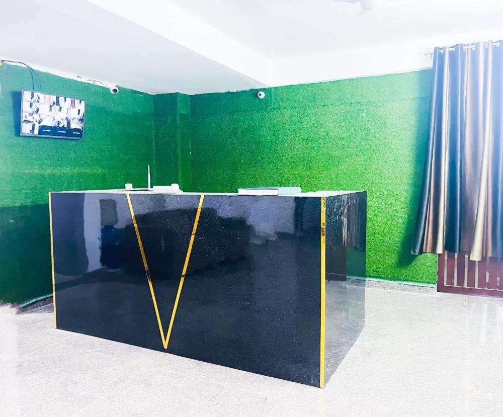 24by7 Bed & Breakfast New Delhi