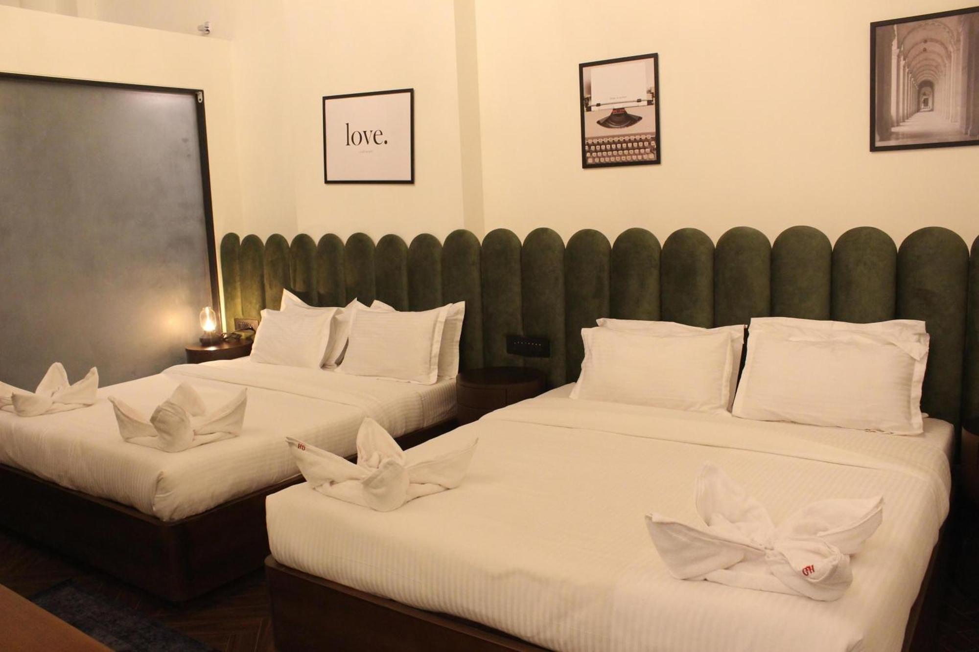 Hotel The Grand Vasant Kunj Road Delhi Airport Nova Deli