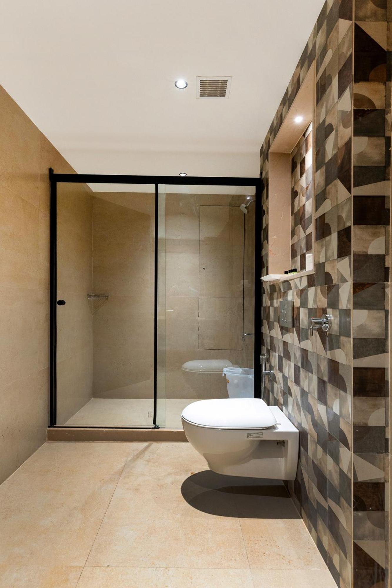 Opo Royal Residency Hotel