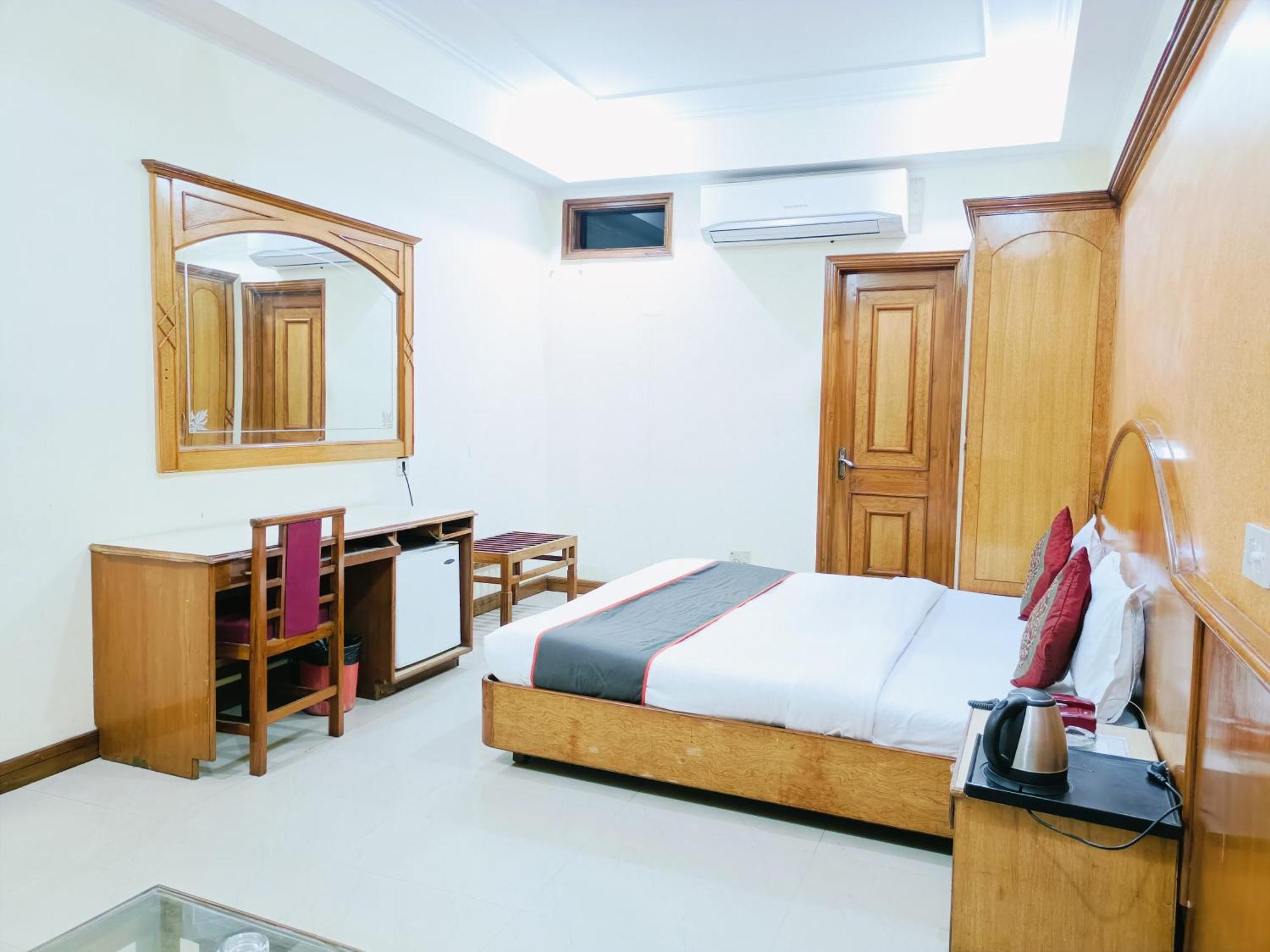 Hotel Kochar International New Delhi