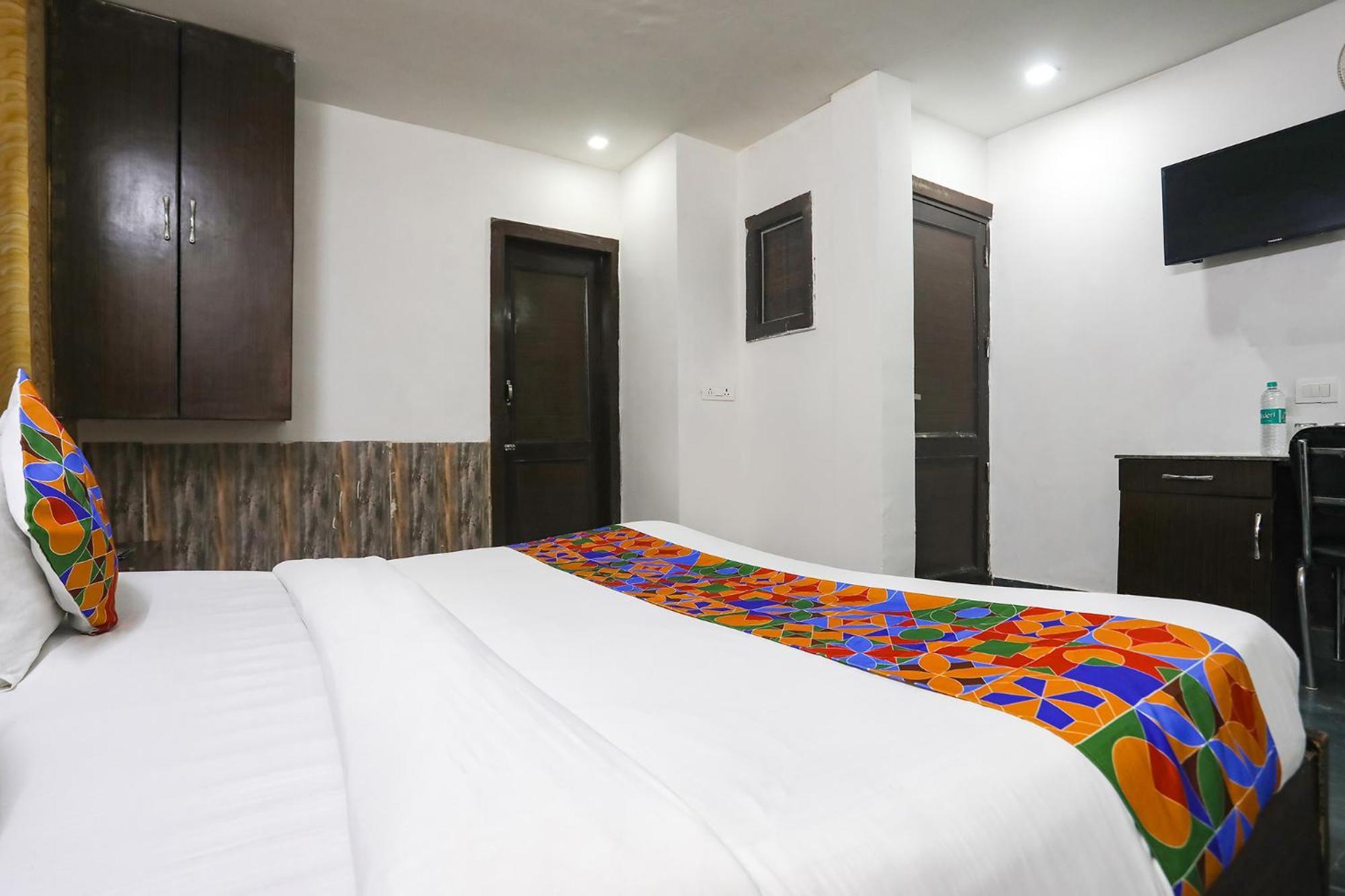 Fabhotel Nk Residency Hotel