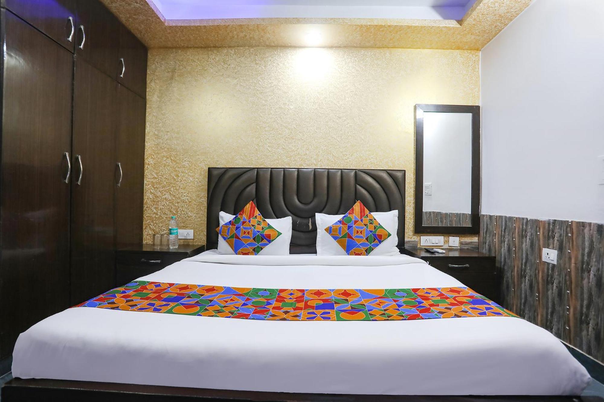 Fabhotel Nk Residency 4* New Delhi