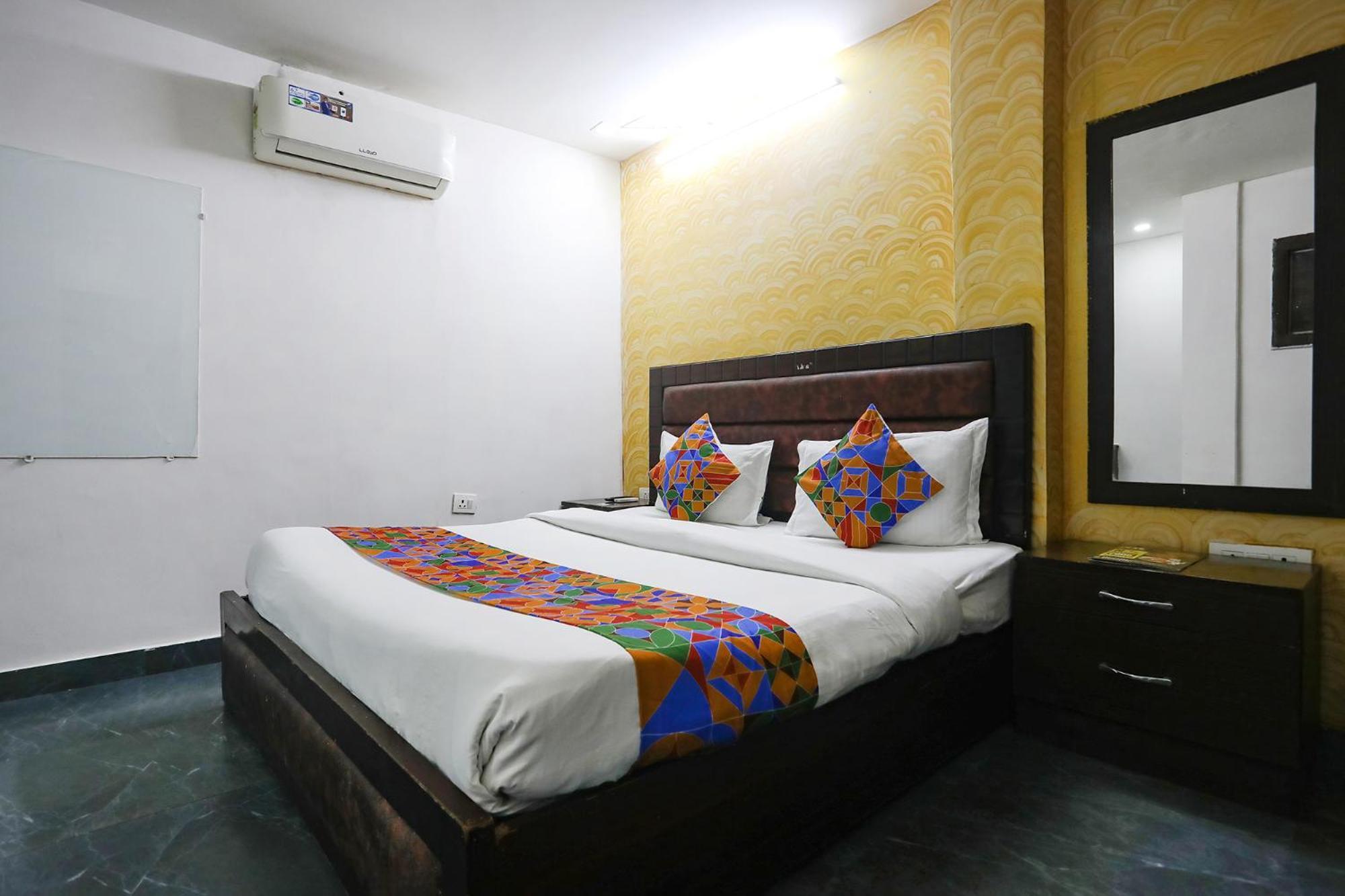 Fabhotel Nk Residency New Delhi