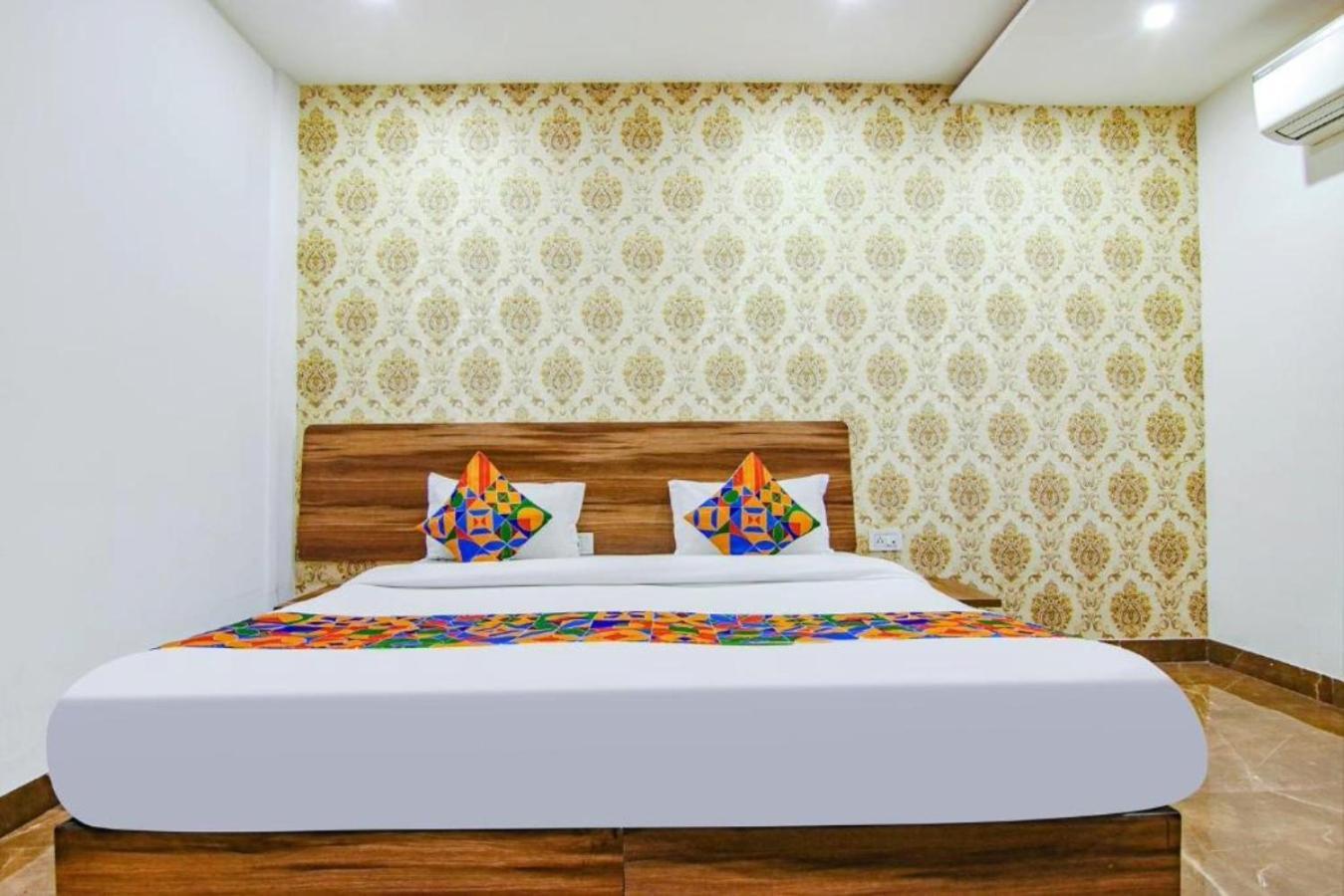 Divine Residency By Jmd Group Near Yashobhoomi & Delhi Igi Airport Hotel New Delhi