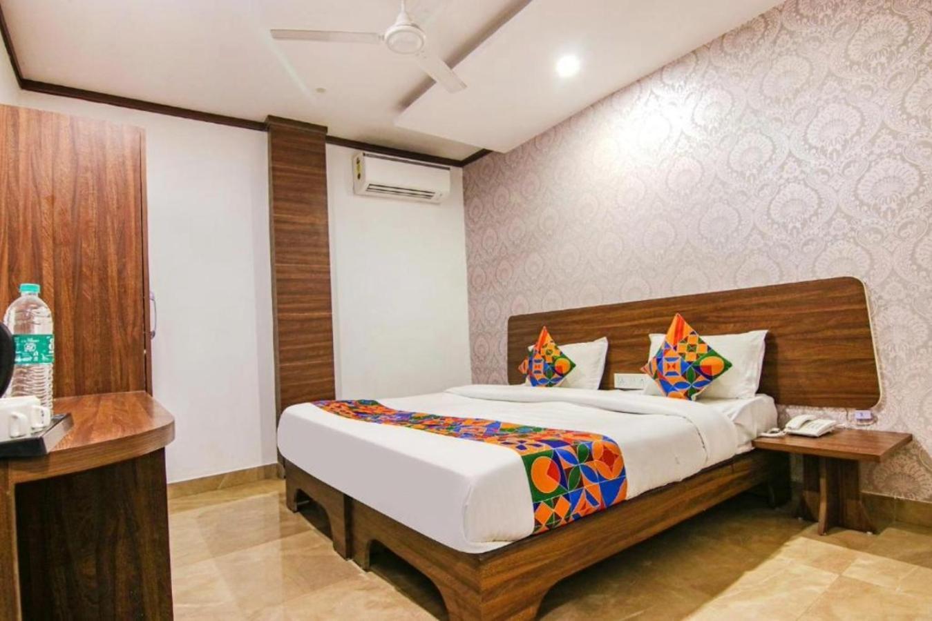 Divine Residency By Jmd Group Near Yashobhoomi & Delhi Igi Airport New Delhi