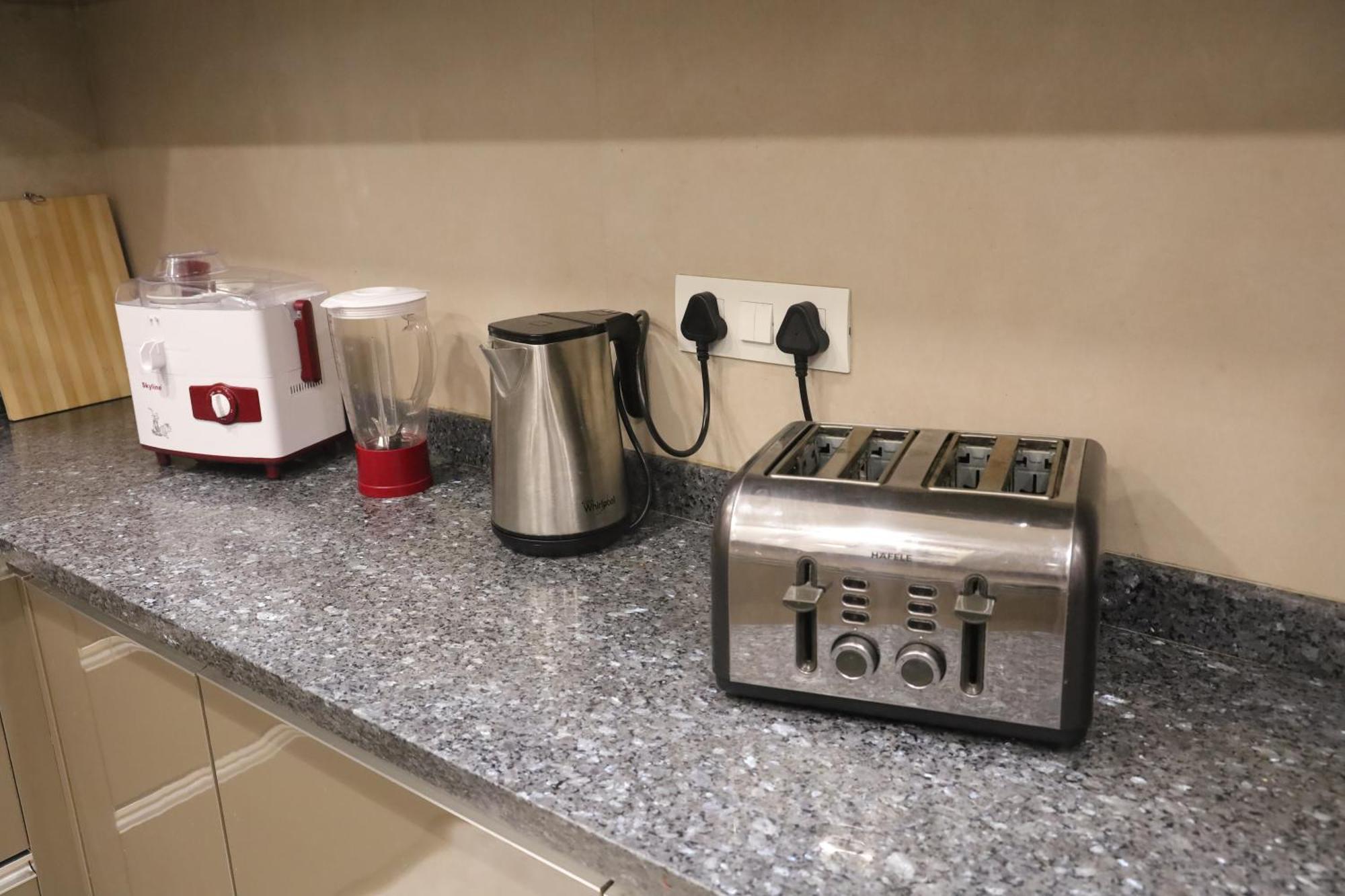Apartment Fortune Service 3bhk,j-223 Saket New Delhi