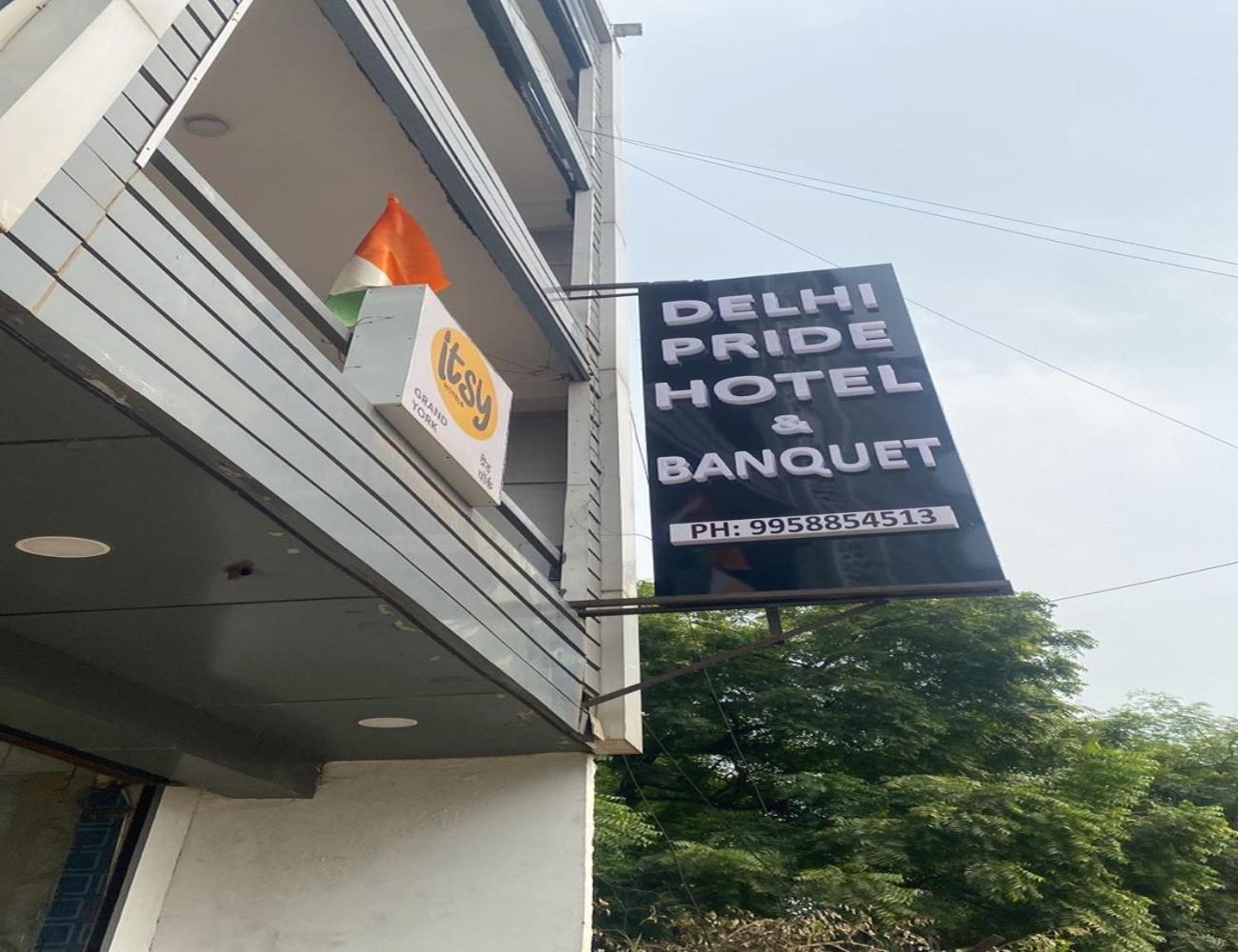 The Delhi Pride Mayur Vihar Hotel New Delhi